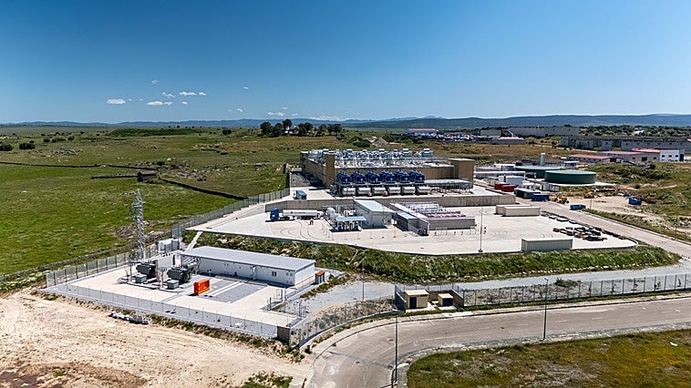 Un ciclo de FP específico para aportar trabajadores a la fábrica de diamantes de Trujillo