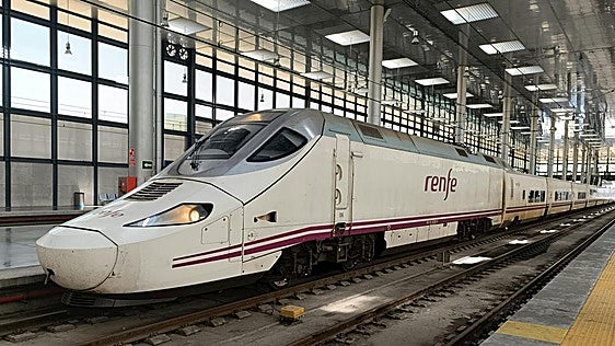 Renfe baja el precio de sus billetes: así puedes viajar por siete euros hasta septiembre