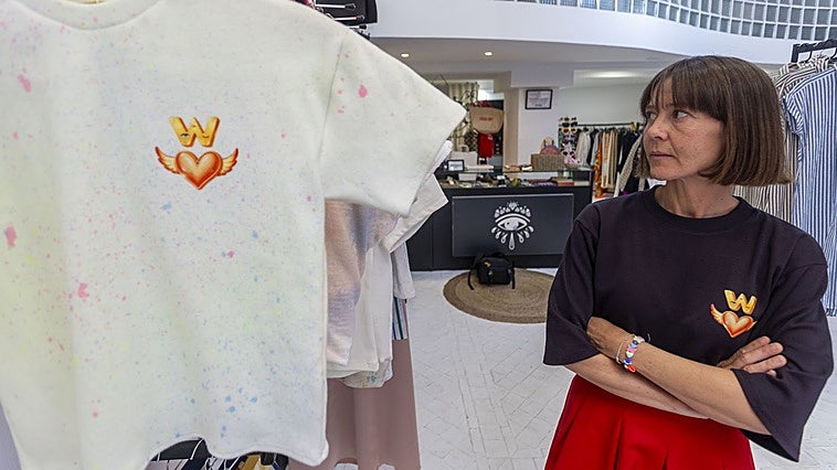 De vestir a Eva Longoria a crear su marca 'made in Cáceres'