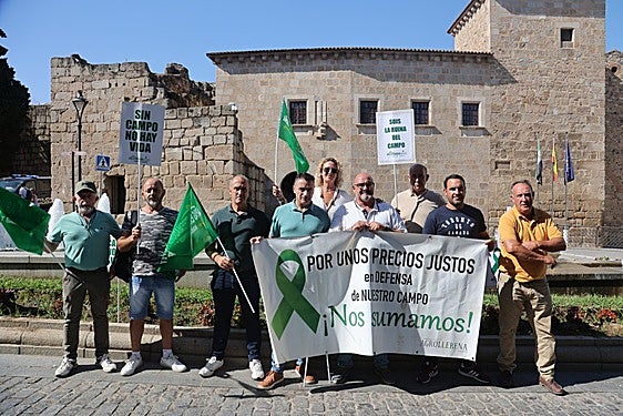 APAG protesta frente a la Junta