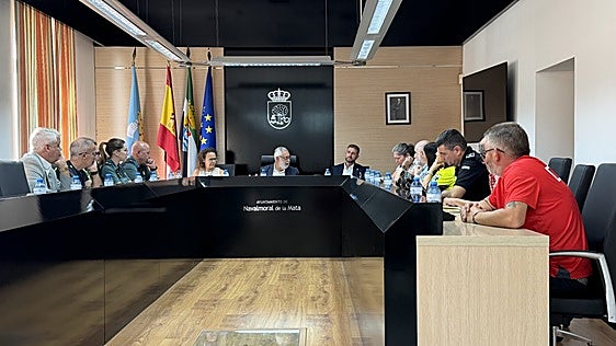 La Junta de Seguridad coordina el operativo de San Miguel en Navalmoral de la Mata