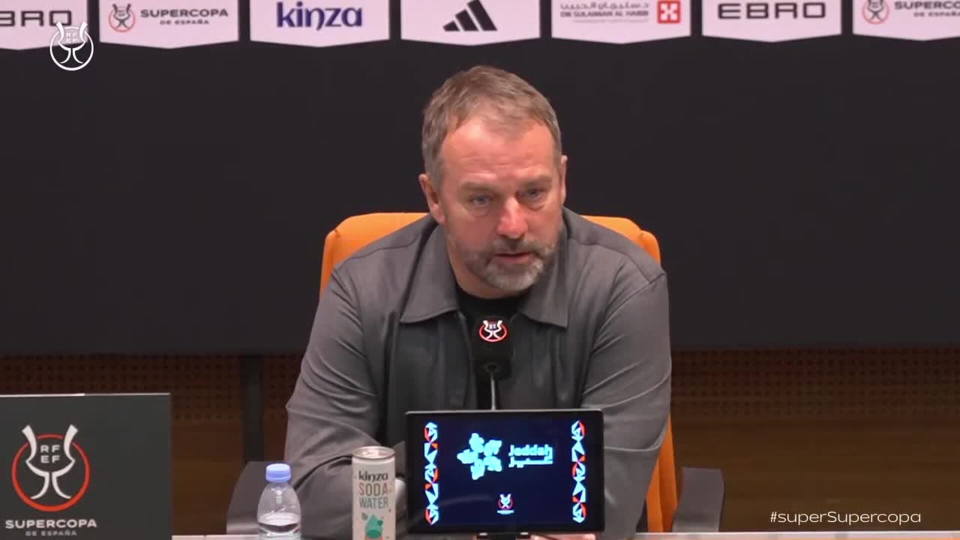 Hansi Flick: "Me encanta cómo estamos jugando como equipo"