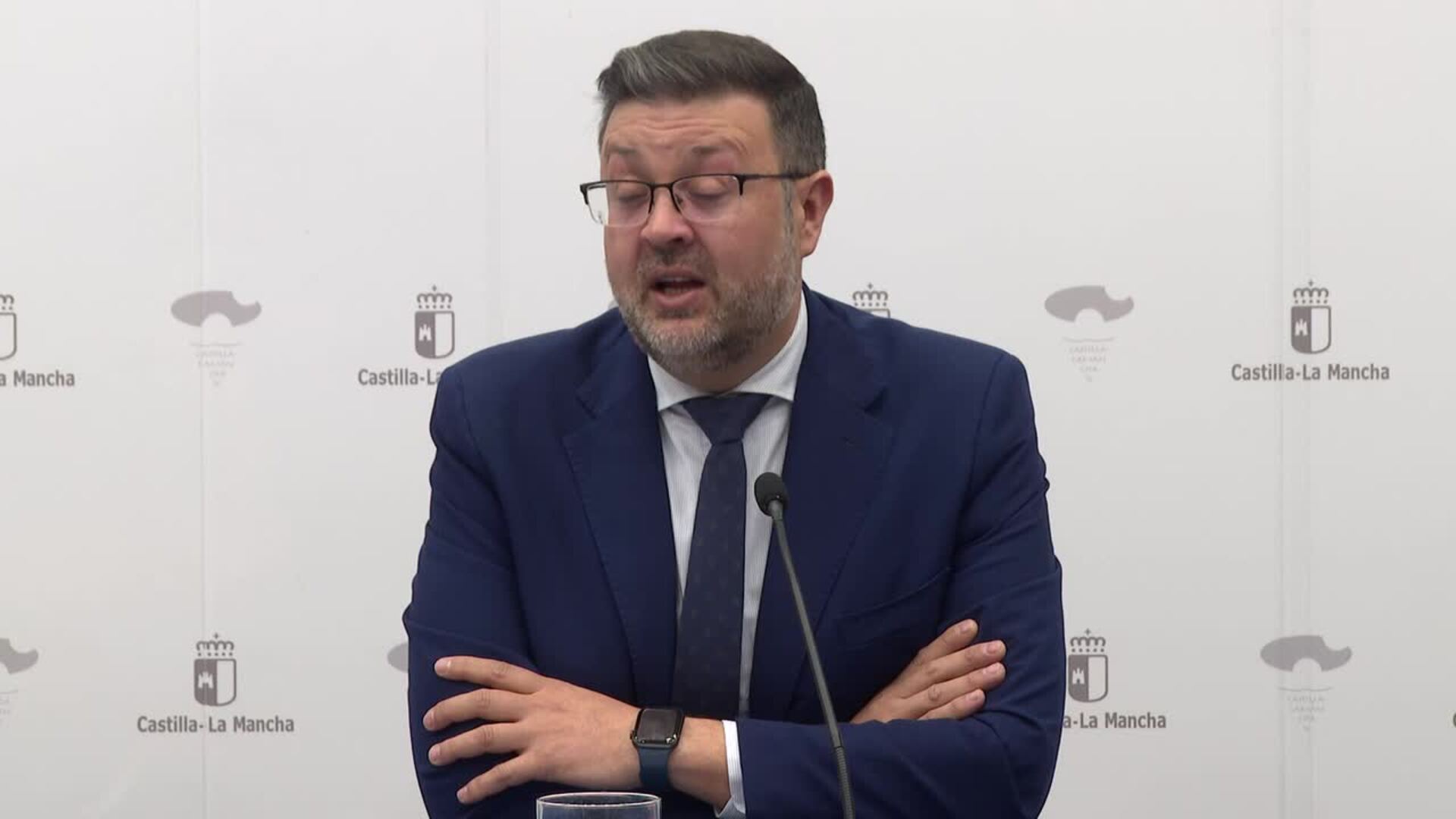 El consejero de Educación de C-LM confía en reunirse con Milagros Tolón "en breve"