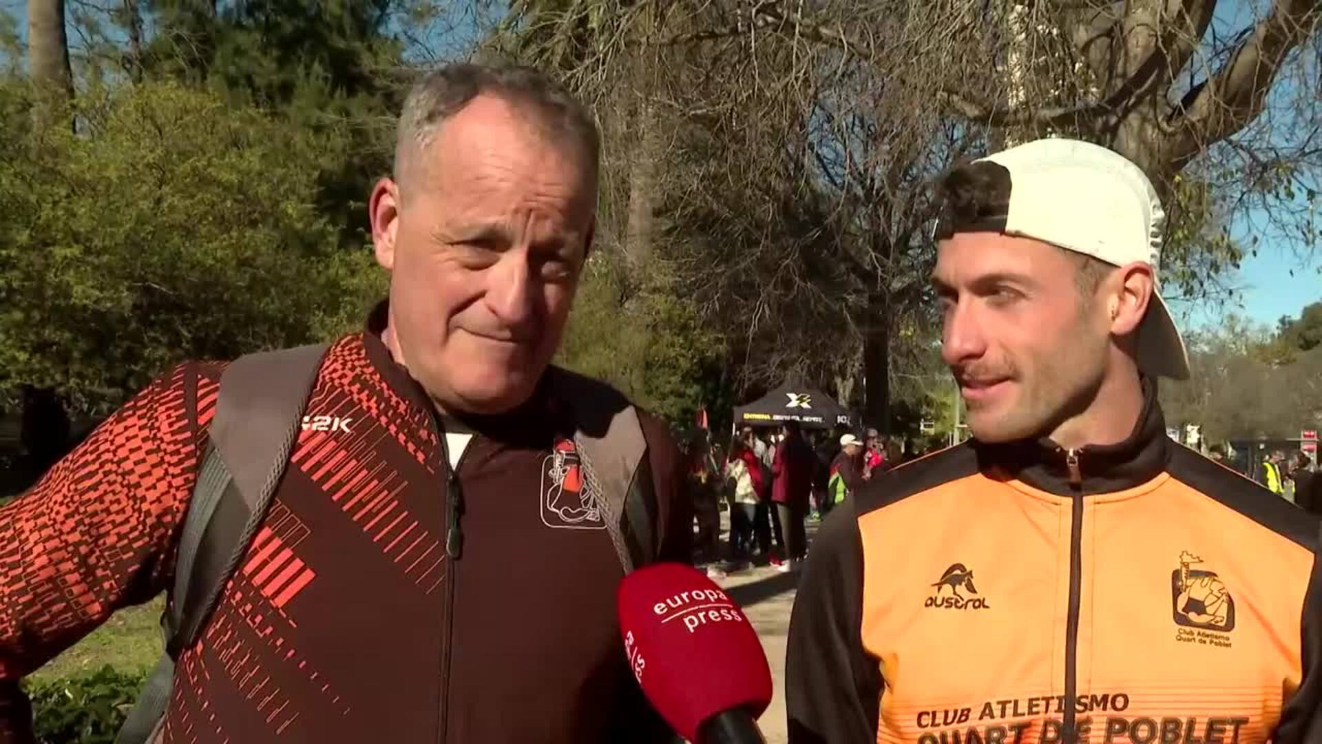 Miles de corredores participan en la 10k de Valencia