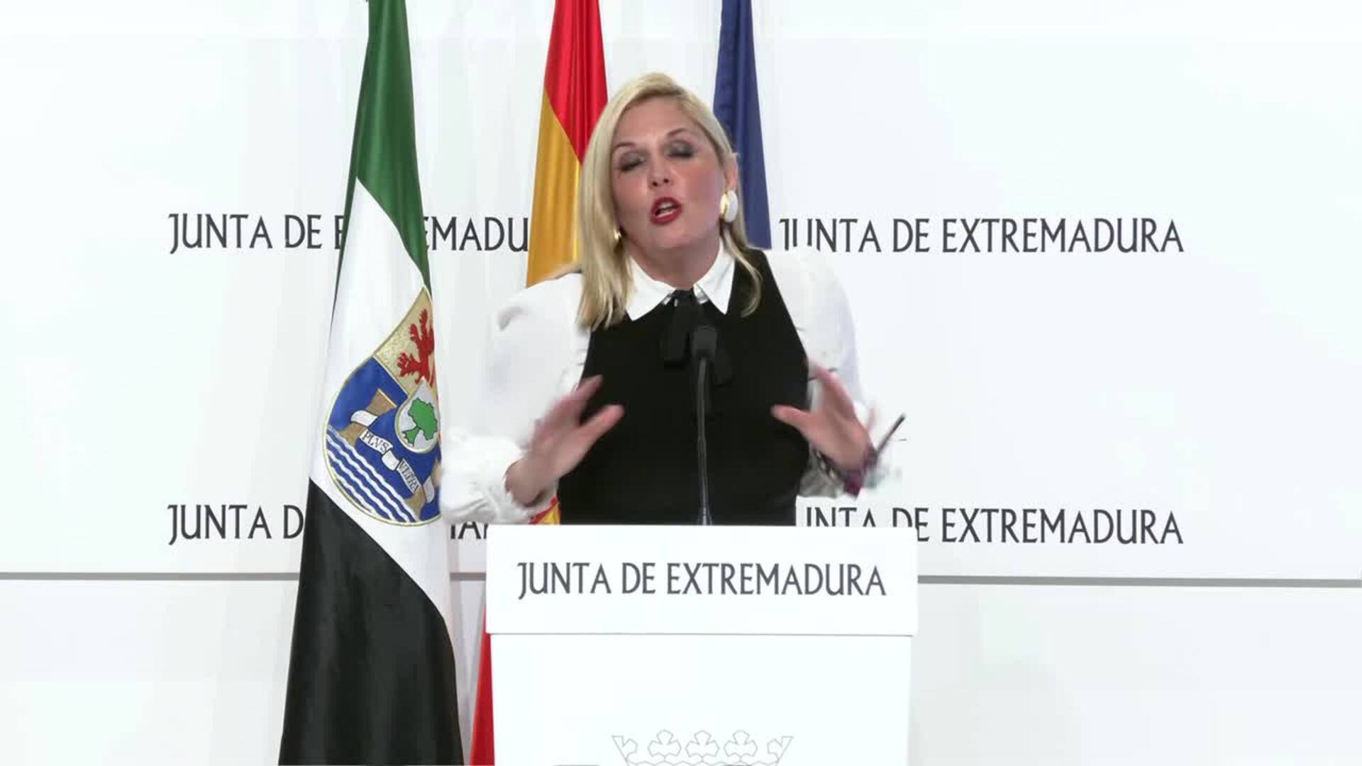 Junta pide "responsabilidad" a Vox y defiende la "negociación en bloque" para dar "estabilidad"