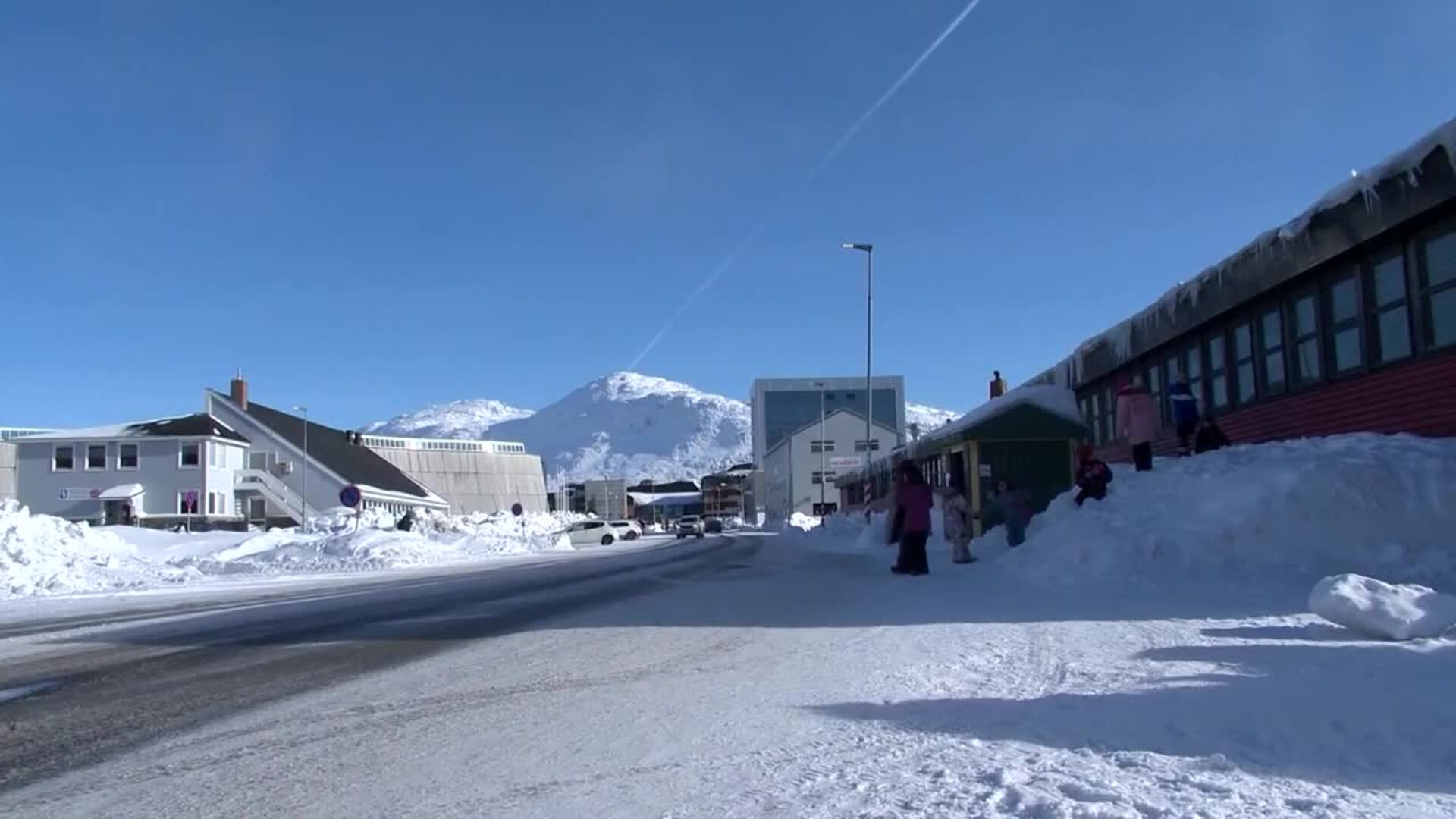 Trump reclama a OTAN que urja a Dinamarca a rechazar la presencia china y rusa en Groenlandia