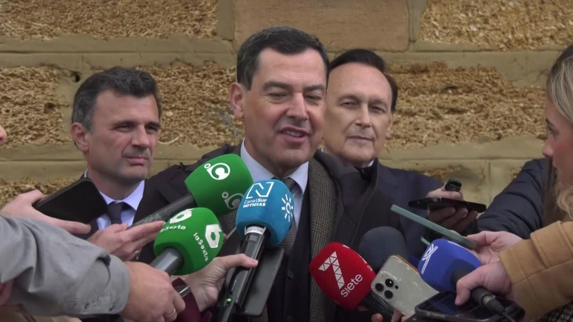 Moreno recibe "con una sonrisa" críticas en Carnaval de Cádiz: "Es parte de nuestra cultura"