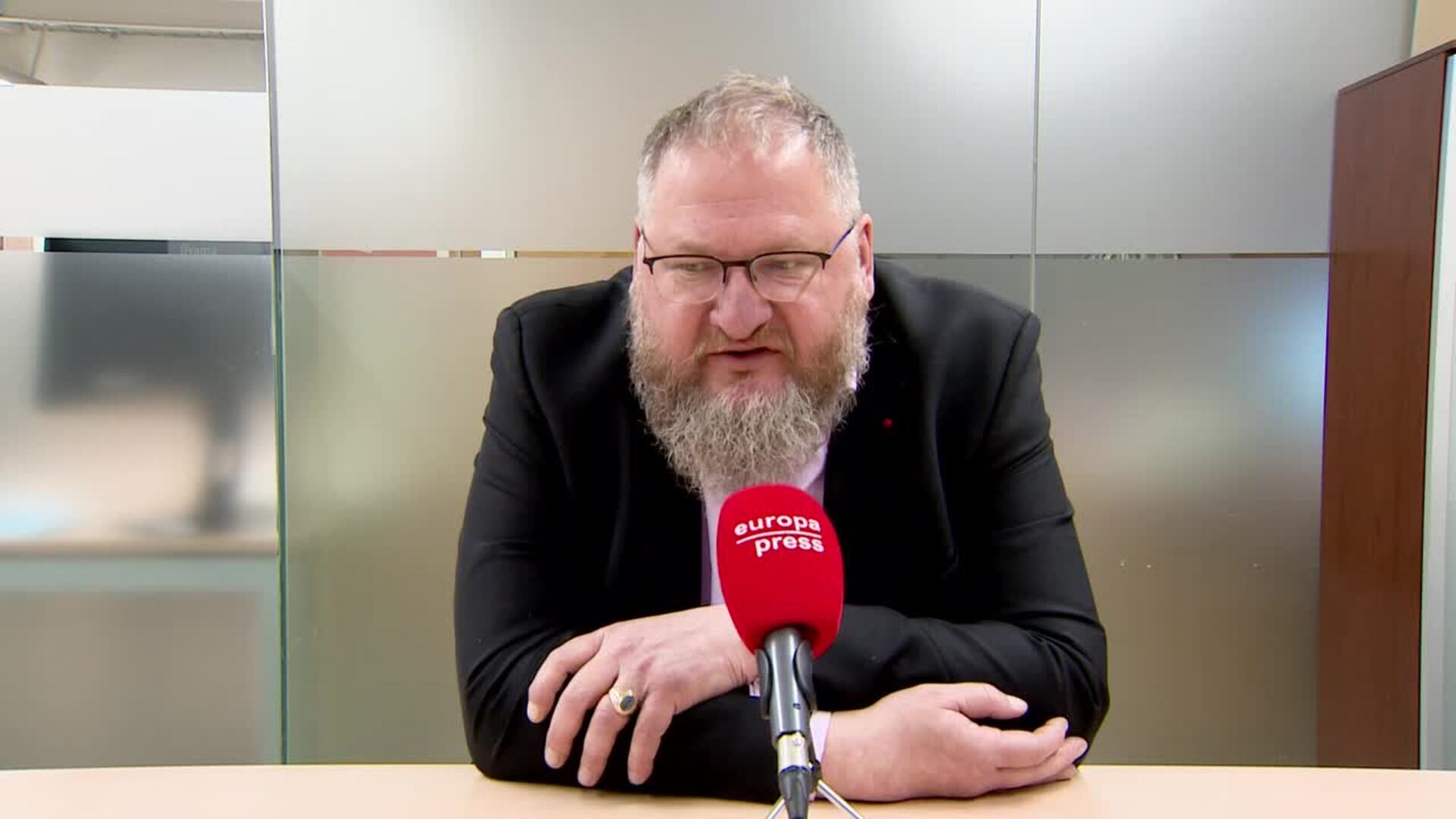 Director del Museo de Auschwitz: "Trump nos está ayudando a entender" que Europa tiene valores