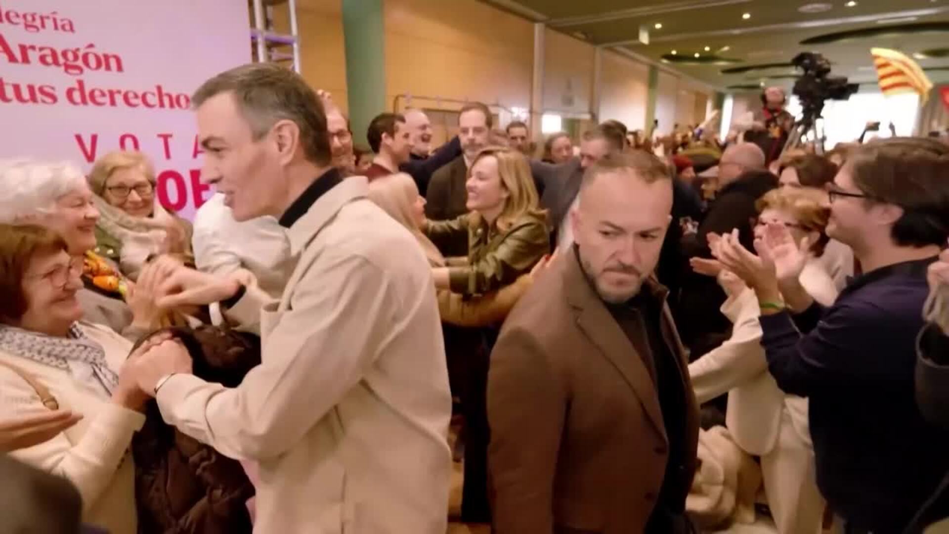 El PP exige la dimisión de Puente por "ocultar información" y Sánchez respalda a su ministro