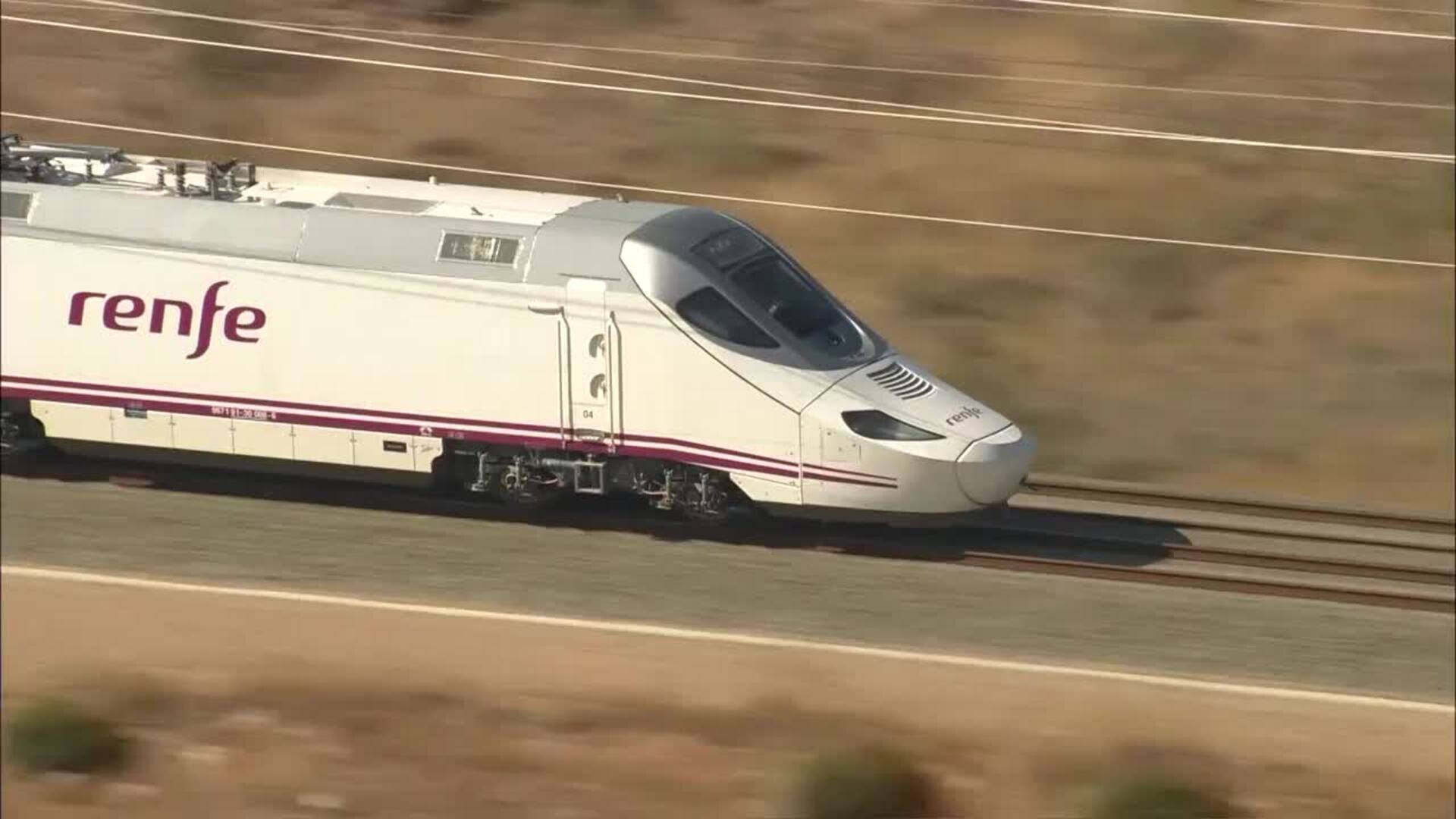 Adif aumenta a 230 km/h la velocidad de los trenes entre Madrid y Barcelona tras reparar la vía