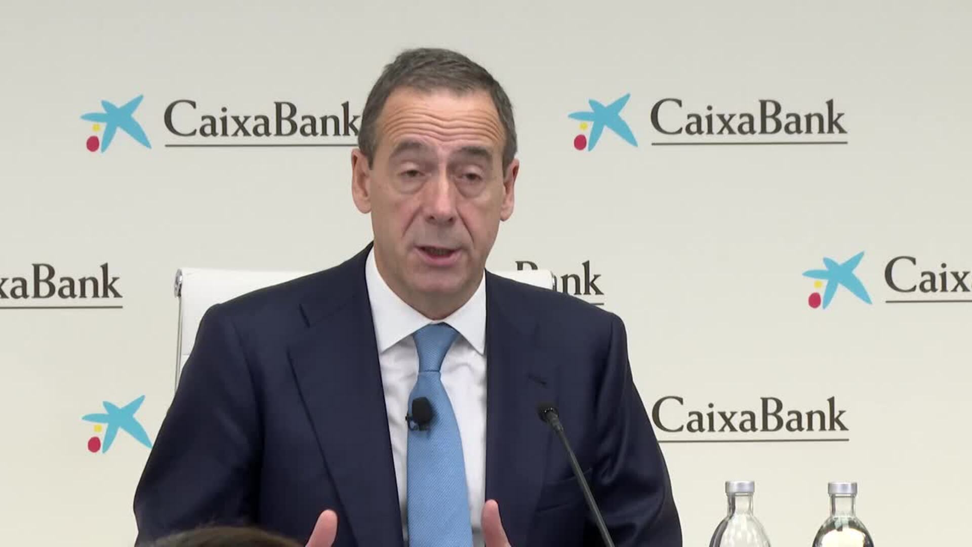 CaixaBank gana 5.891 millones en 2025, un 1,8% más que en 2024