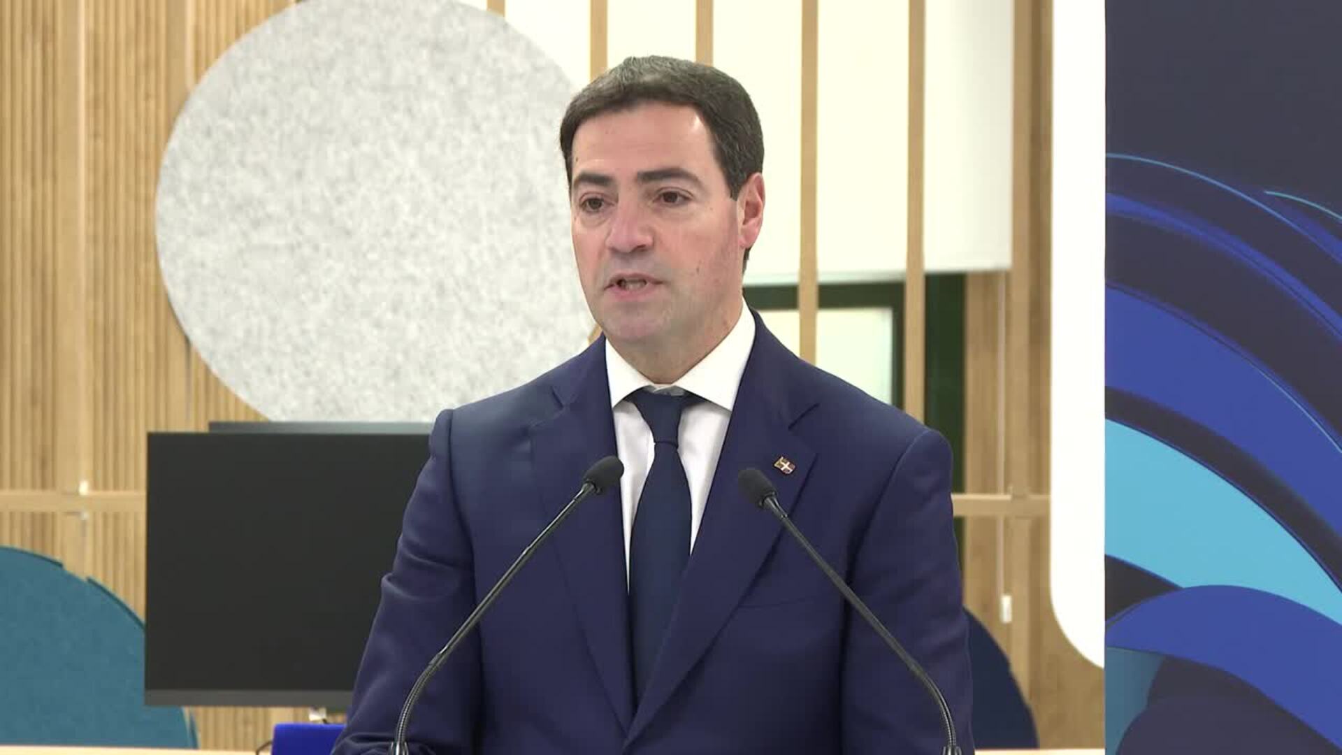 Pradales dice que Euskadi aspira a ser un polo europeo referente en cuántica