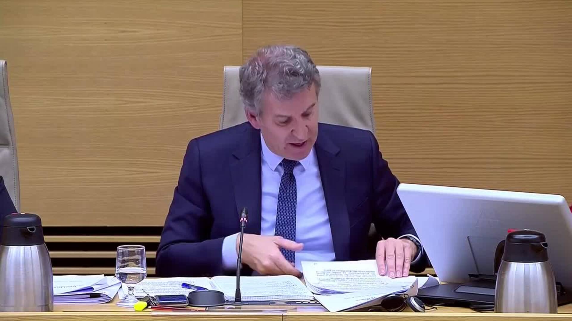 Feijóo, apercibido en la comisión de la dana por insistir con ETA y Otegi