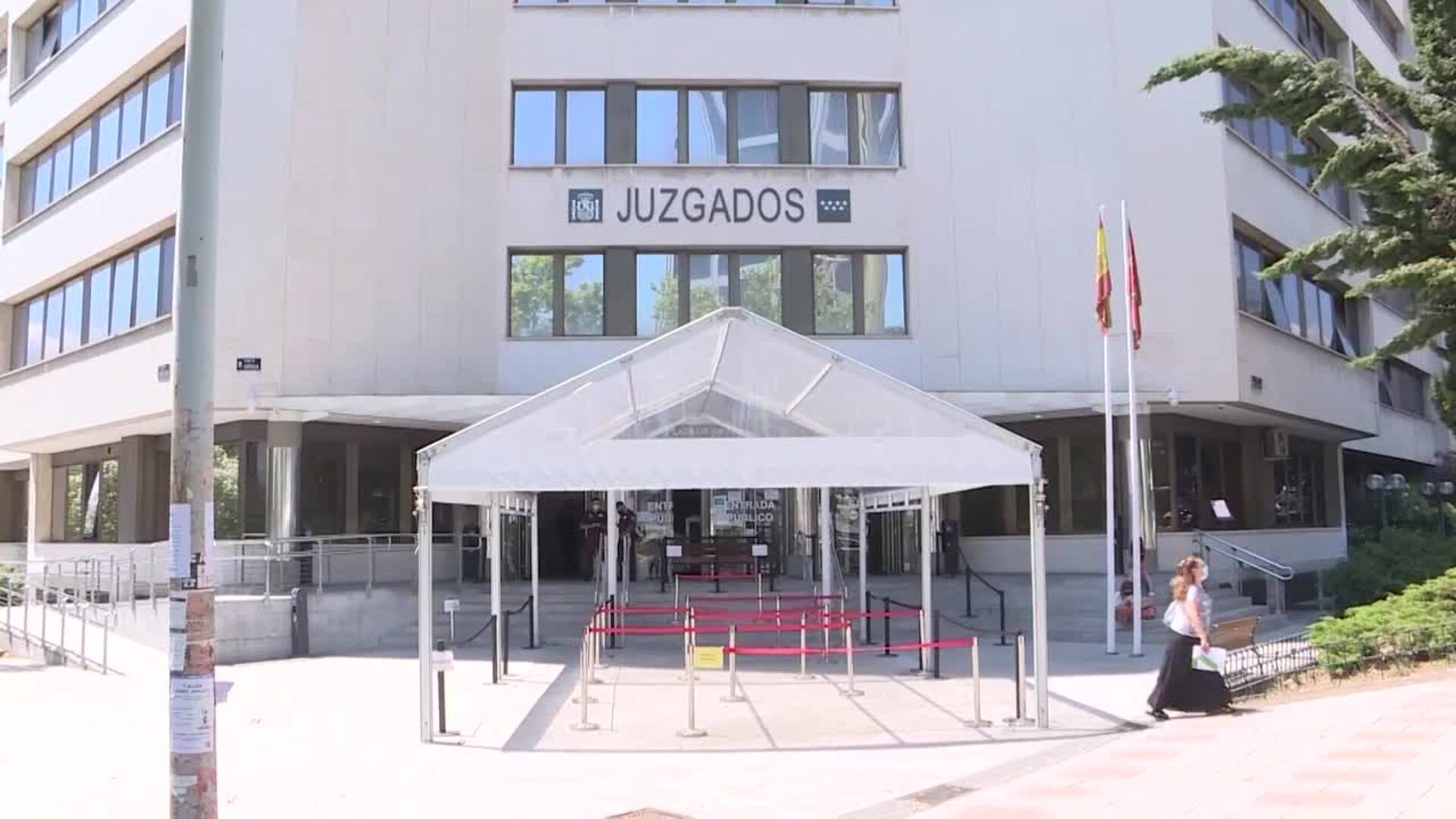 El juez Peinado pide a Interior que informe sobre los viajes de Begoña Gómez y su asesora