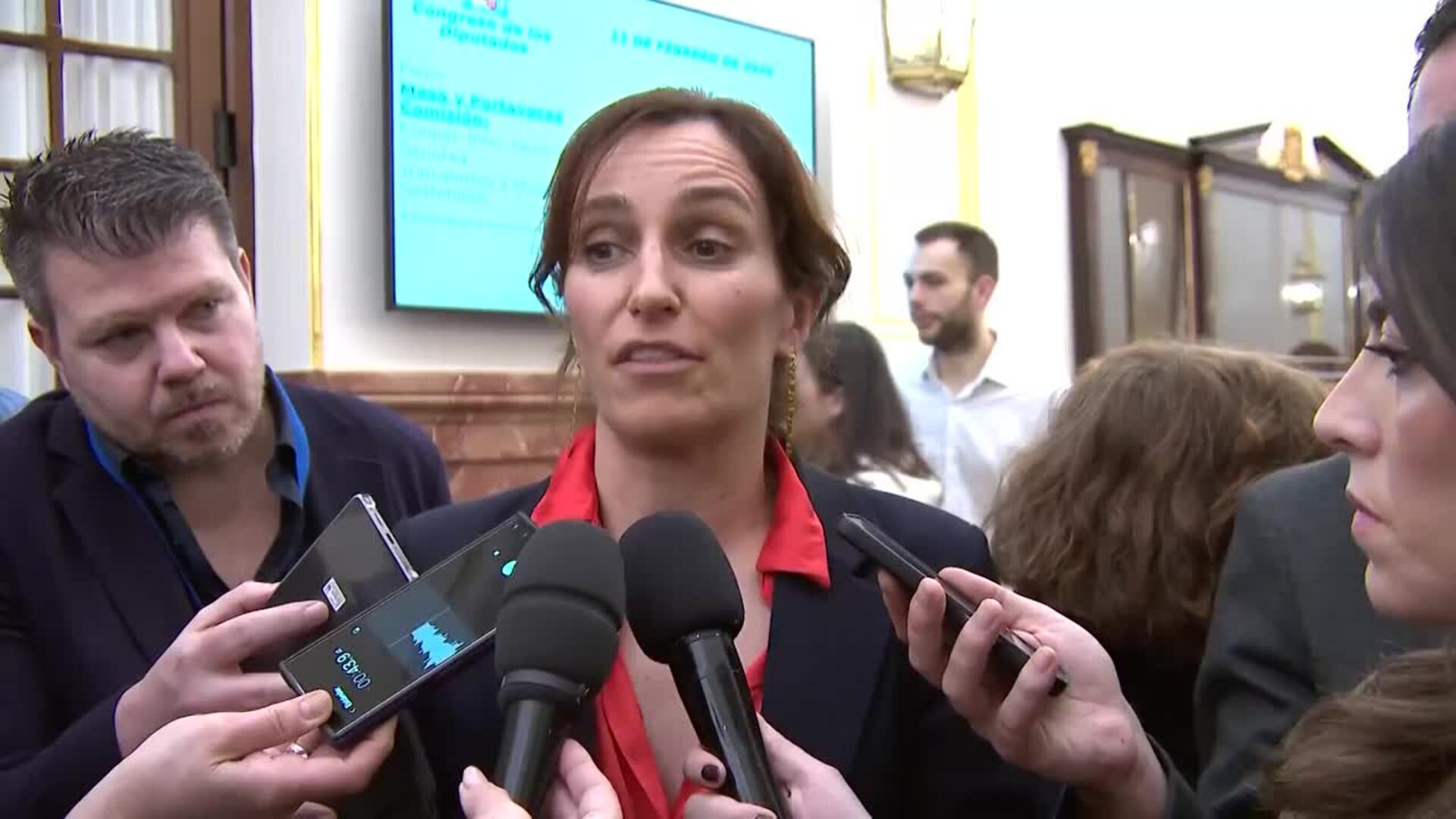 Mónica García reprocha a Ayuso dar la Medalla de la Comunidad al EEUU de la "violencia del ICE"