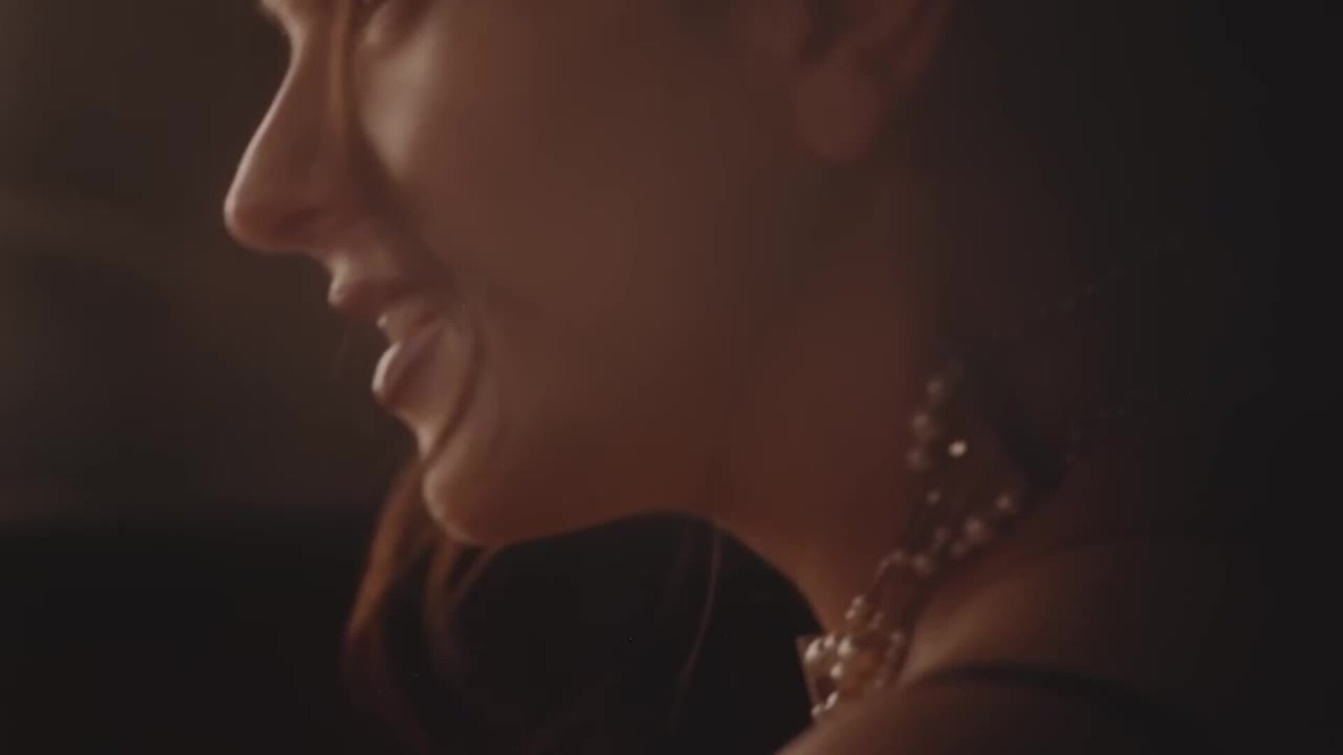 Rosalía estrena el videoclip de ‘Sauvignon Blanc’, tercer single de su álbum ‘Lux’