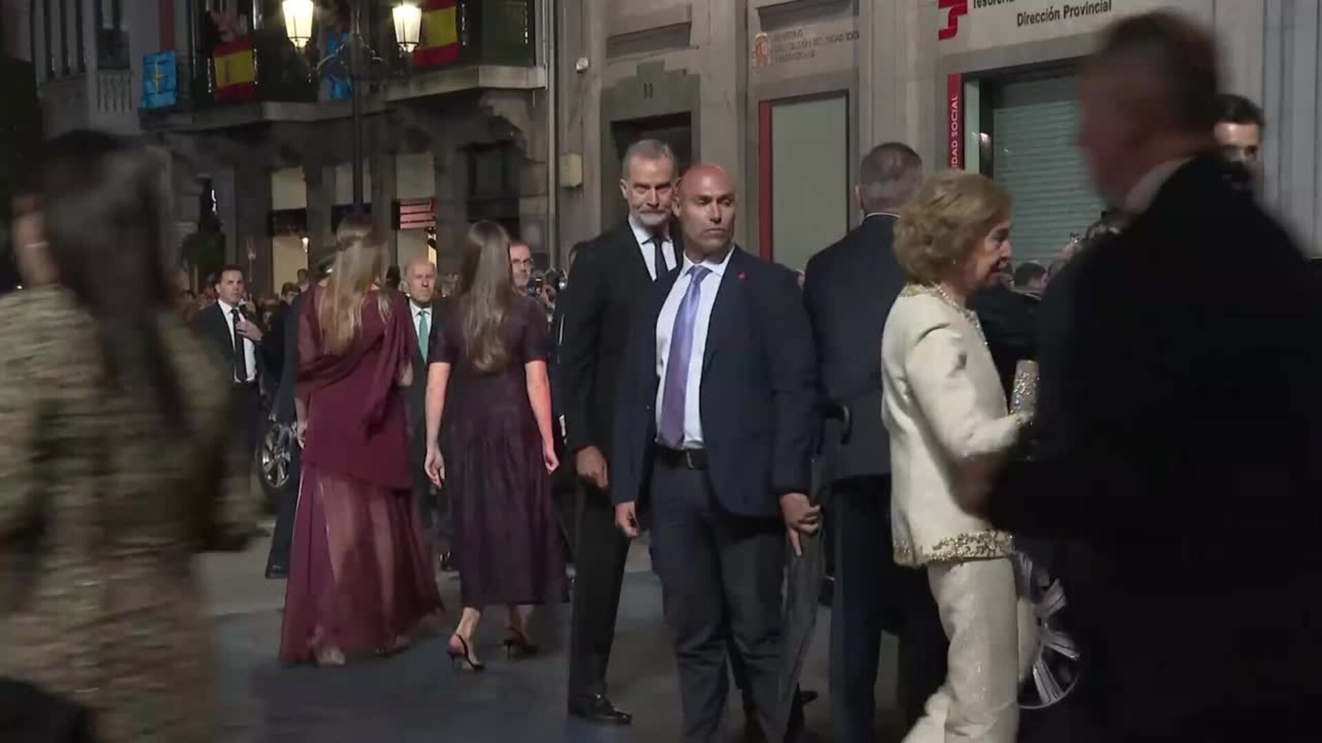 Sube la asignación de la Familia Real: 290.000 euros para el Rey y 160.000 para la Reina