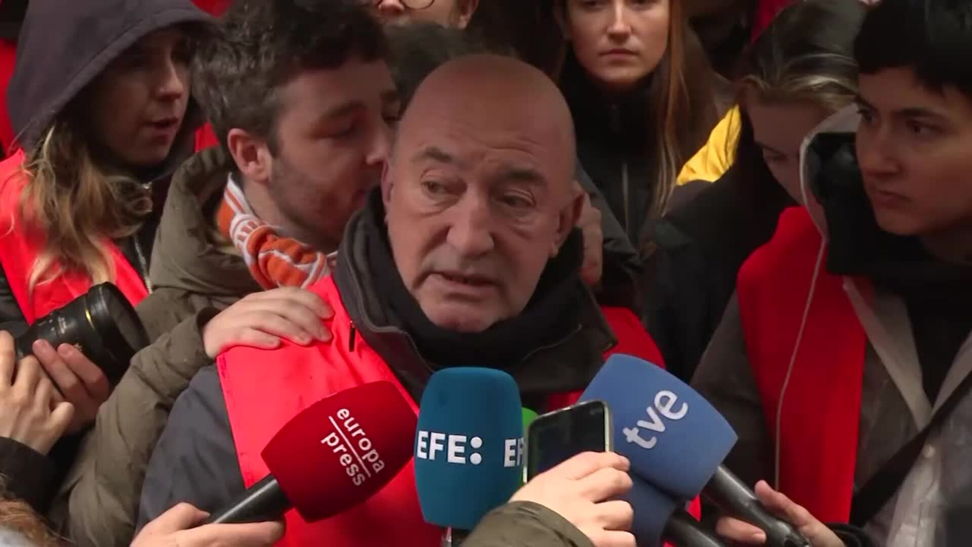 Paralizado por cuarta vez el desahucio de un jubilado cuyo piso pertenece a una orden religiosa