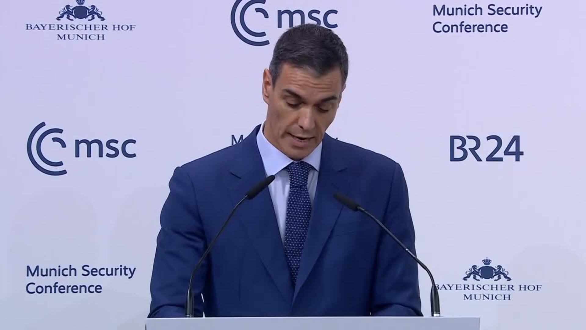 Sánchez dice a sus socios de la OTAN que el rearme nuclear es una "apuesta peligrosa"