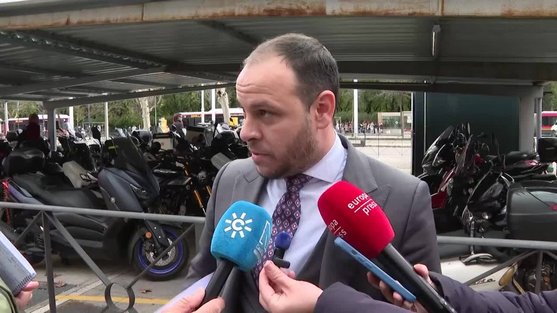 En libertad con cargos el exconcejal Rafael Pineda tras no declarar por la trama urbanística