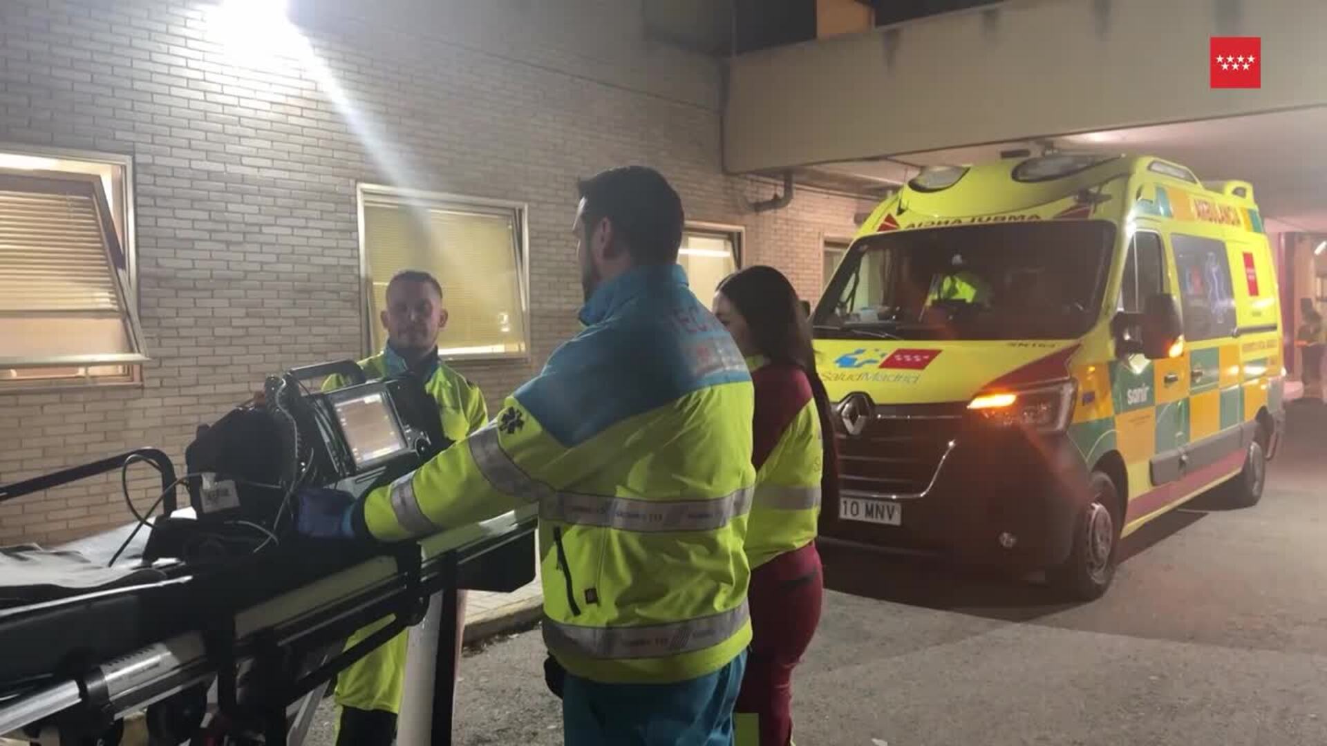 Trasladada grave al hospital una mujer de 56 años en Madrid tras agresión con arma blanca