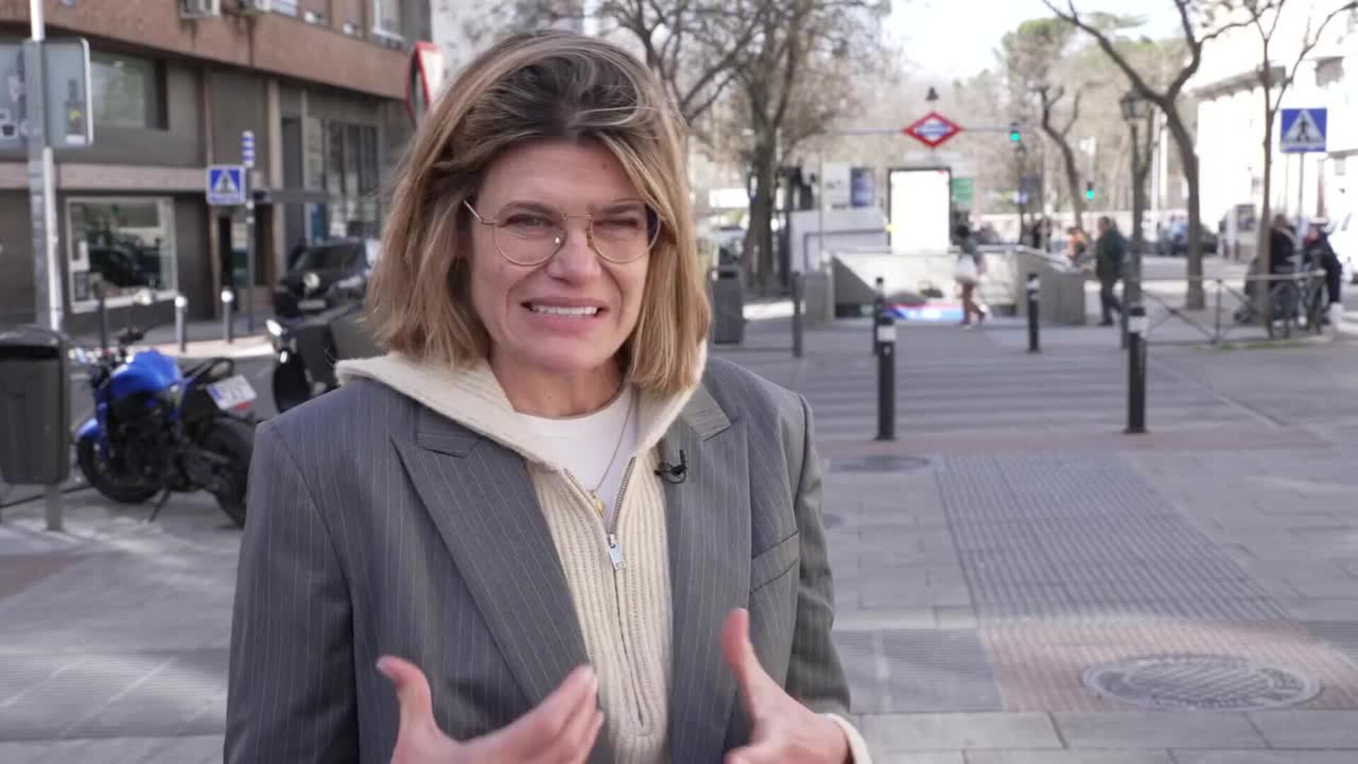 Cientos de rosas simbólicas para concienciar sobre el herpes zóster