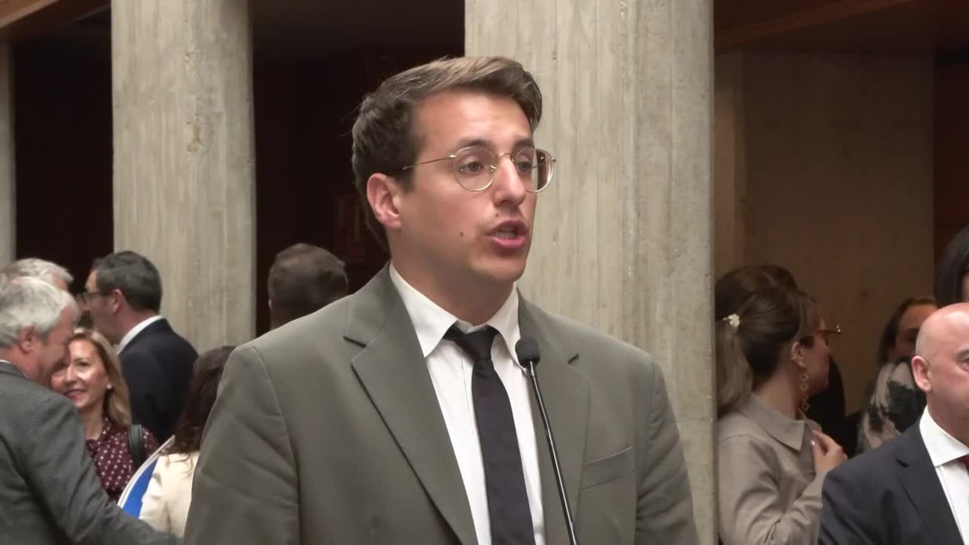 Pueyo (CHA) carga contra Teruel Existe por "apoyar al peor PP"