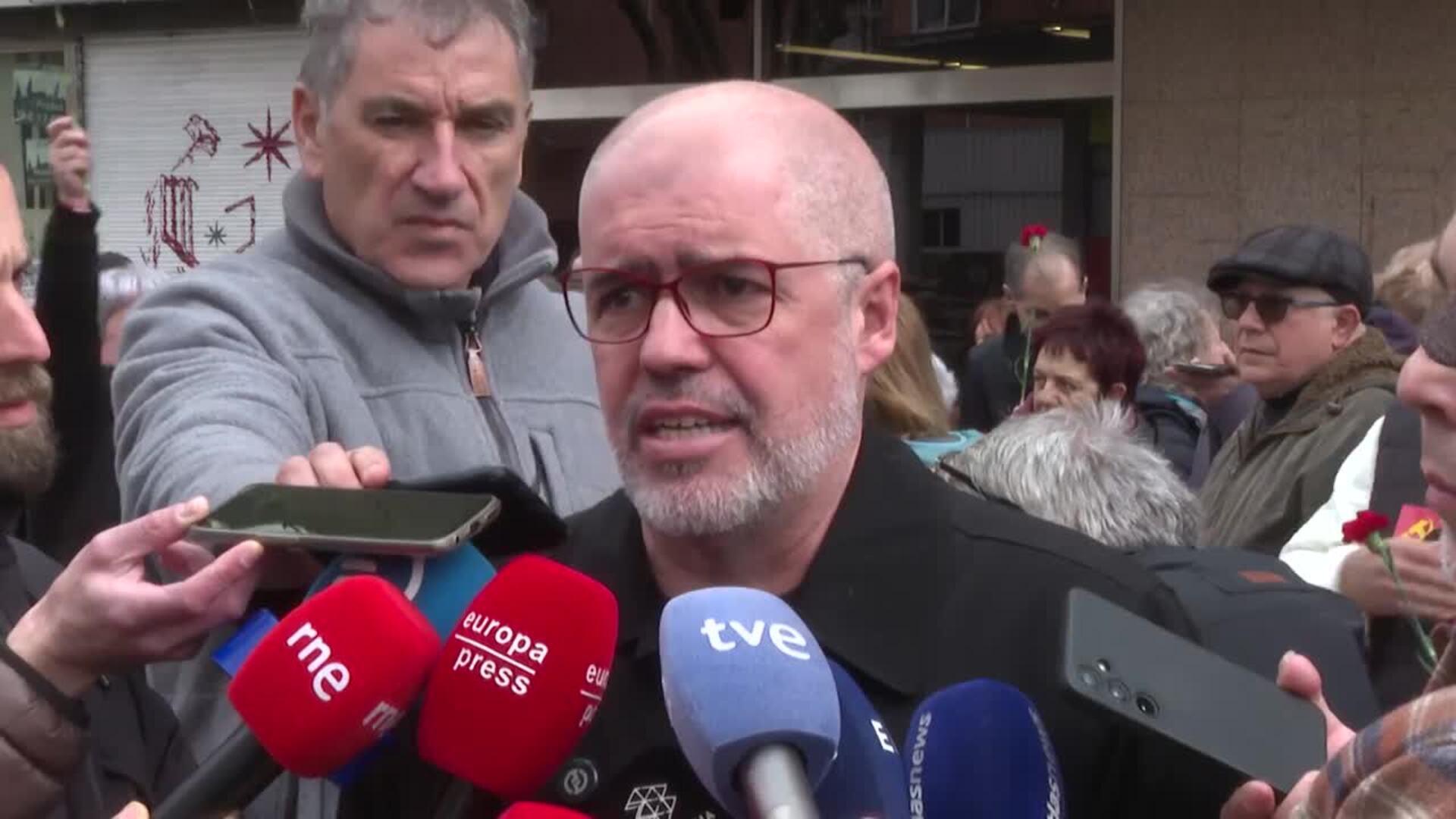 Sordo y Álvarez piden a Sánchez que convoque a los sindicatos para abordar la guerra EEUU-Irán