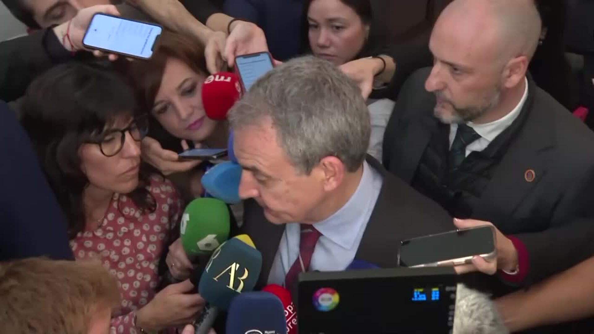 Zapatero se pregunta en qué mejoró la seguridad de los españoles apoyando la guerra de Irak