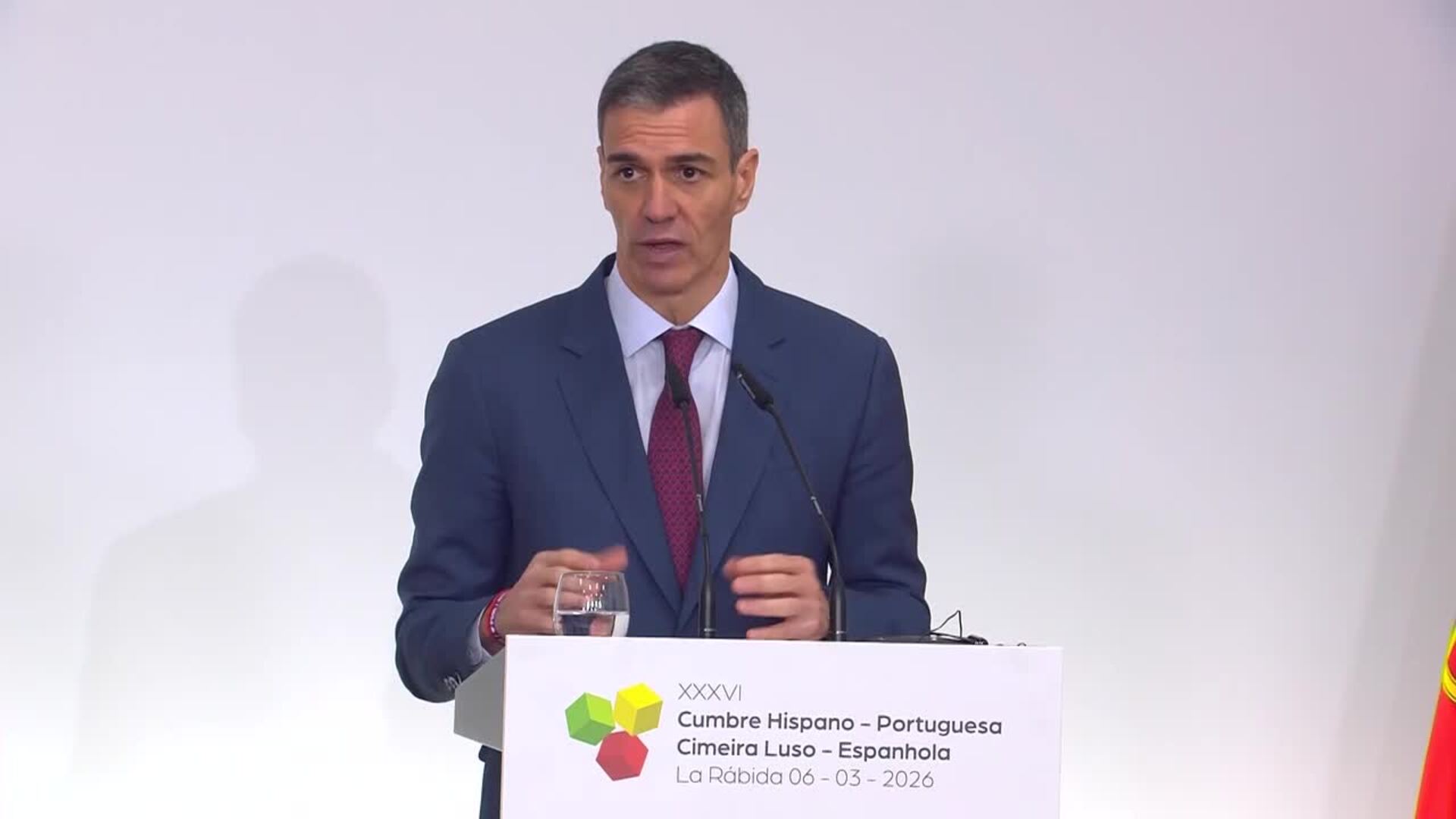 Sánchez defiende la fragata a Chipre: El 'No a la guerra' no significa no ser solidarios