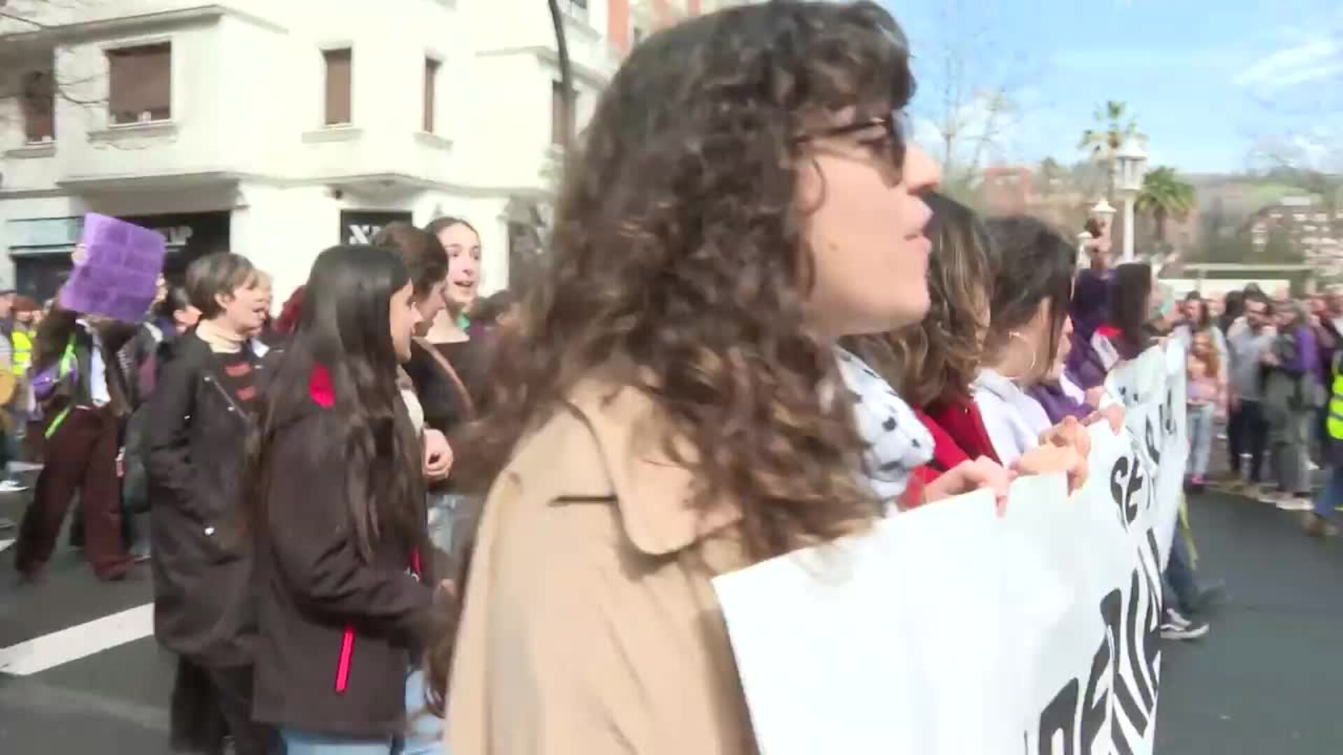 Feministas vascas llaman a "más lucha" a la ultraderecha que quiere "pararalizarlas de miedo"