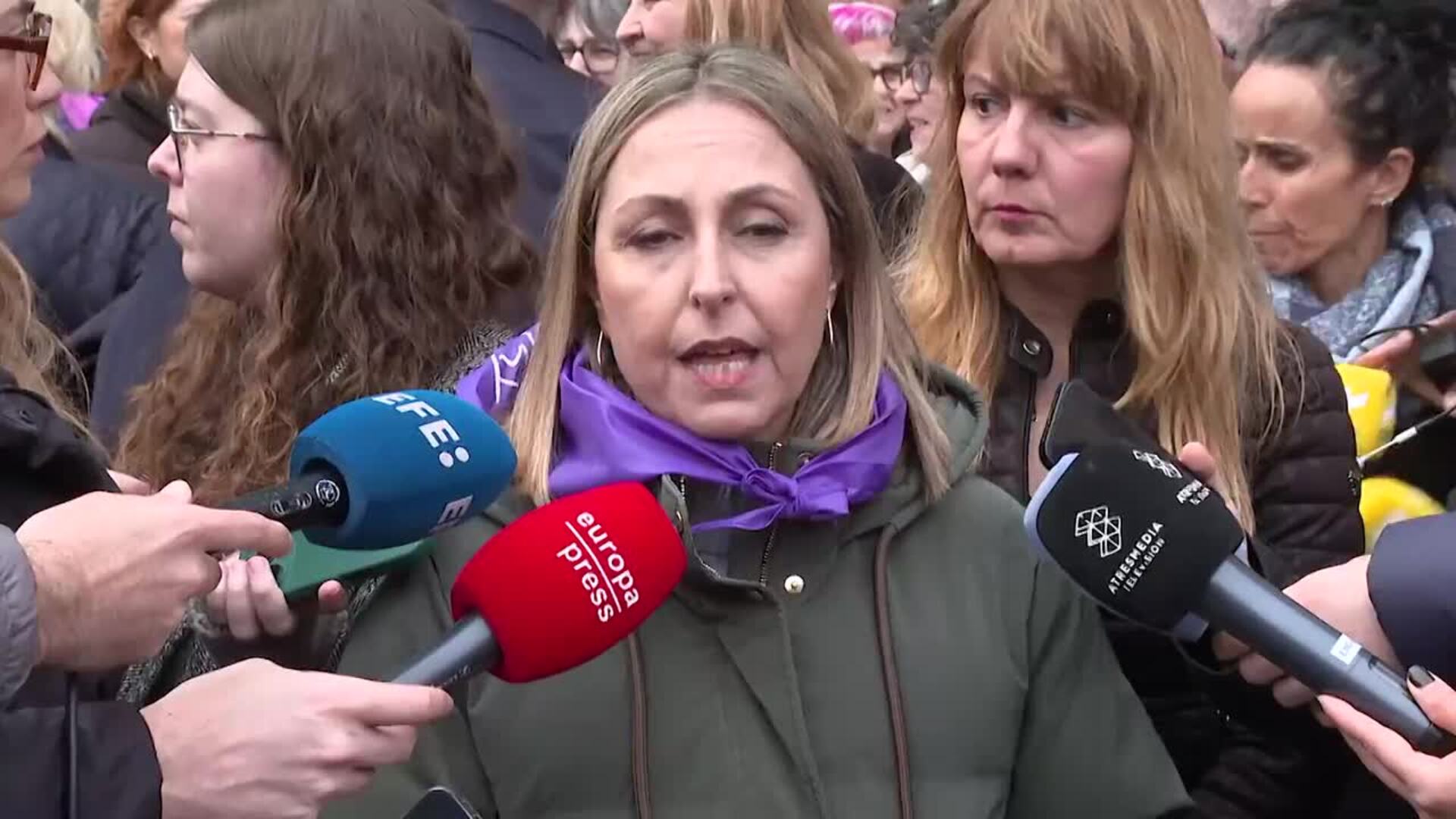 Menor llama a seguir luchando desde el feminismo ante "cualquier movimiento regresionista"