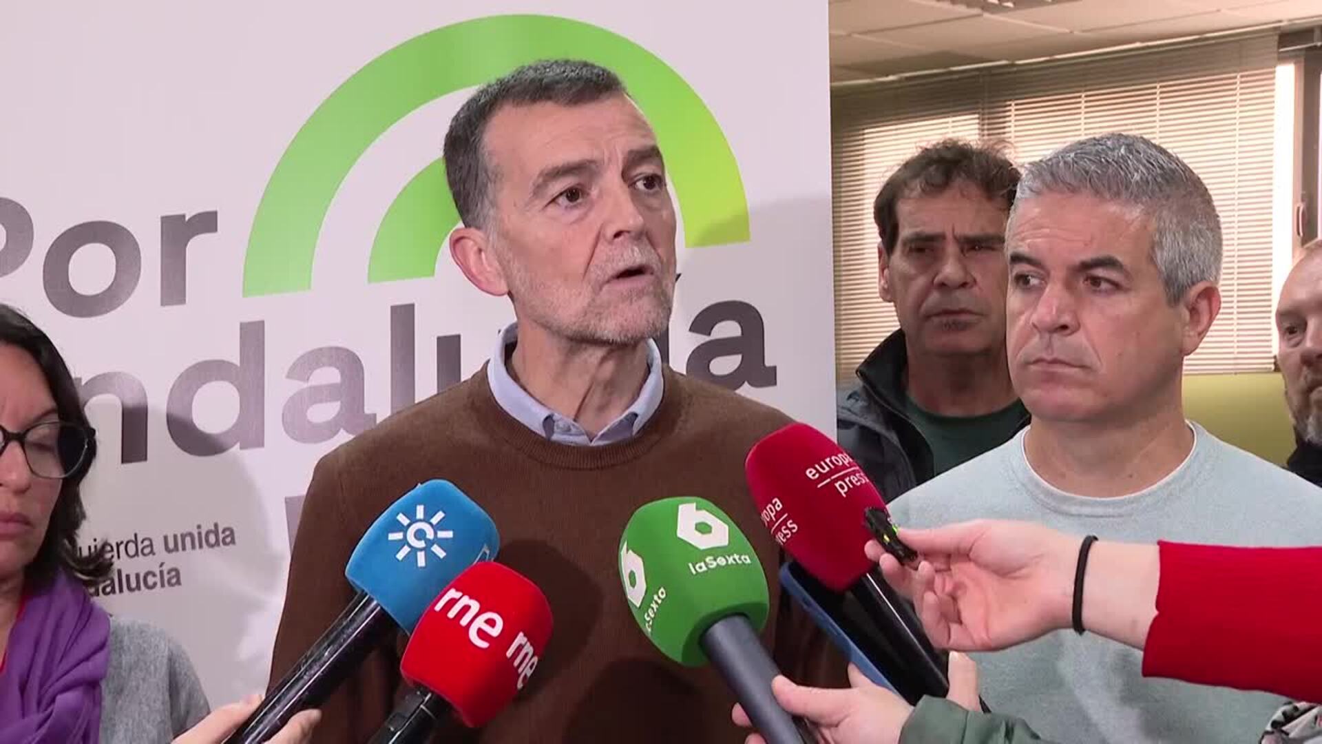 IU presentará medidas de intervención de precios frente a "estafa y especulación" tras guerra