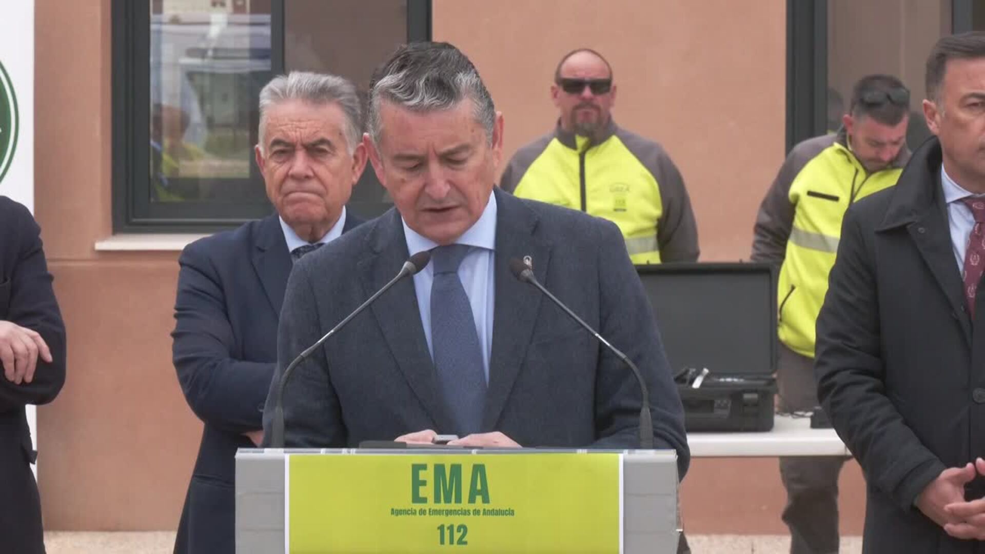 Sanz destaca el refuerzo de la seguridad en El Rocío en la inauguración del nuevo Cecopi