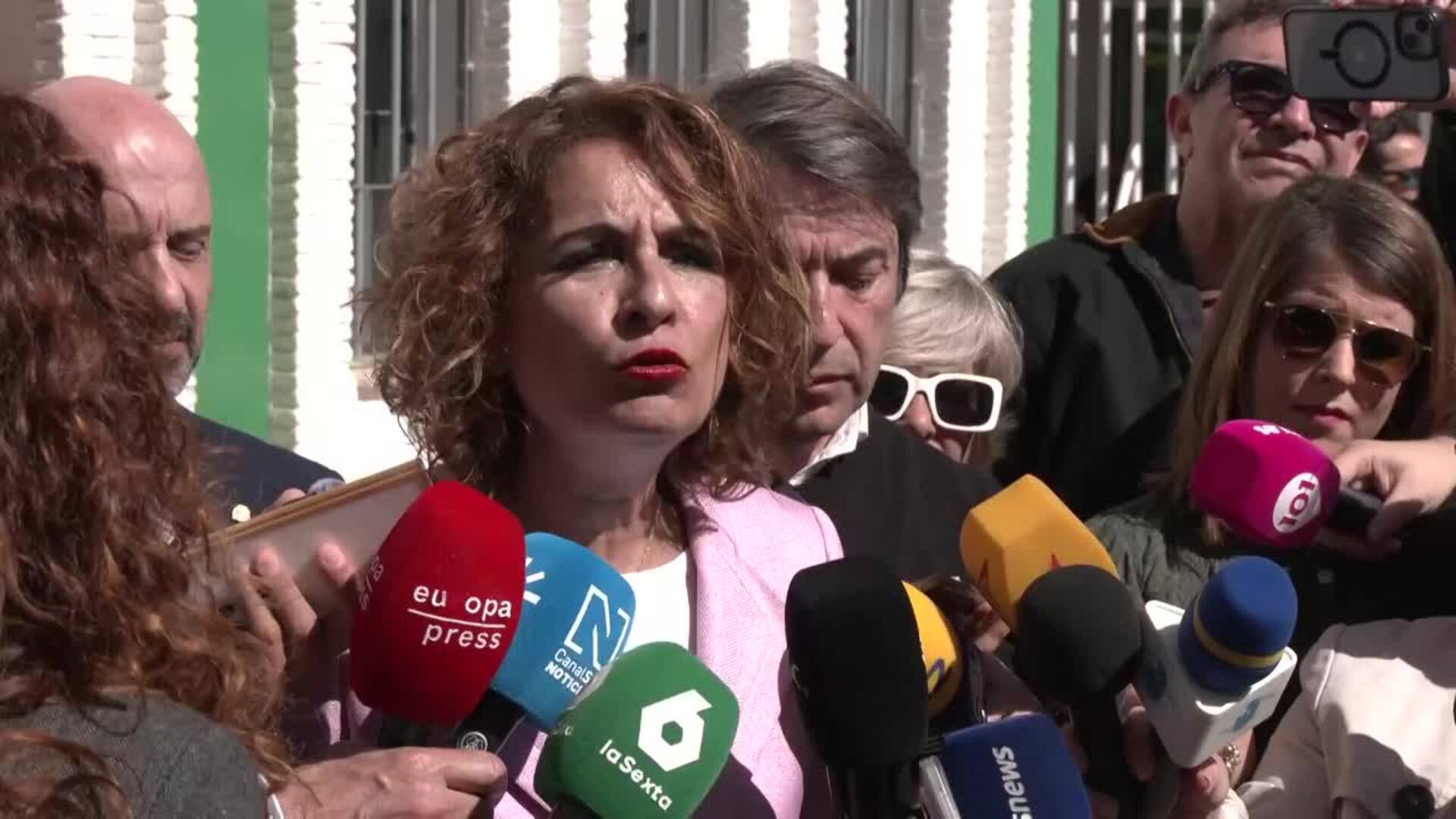 Montero ve "gravísimo" que Junta "había sido avisada tres años antes" del "colapso" en cribados