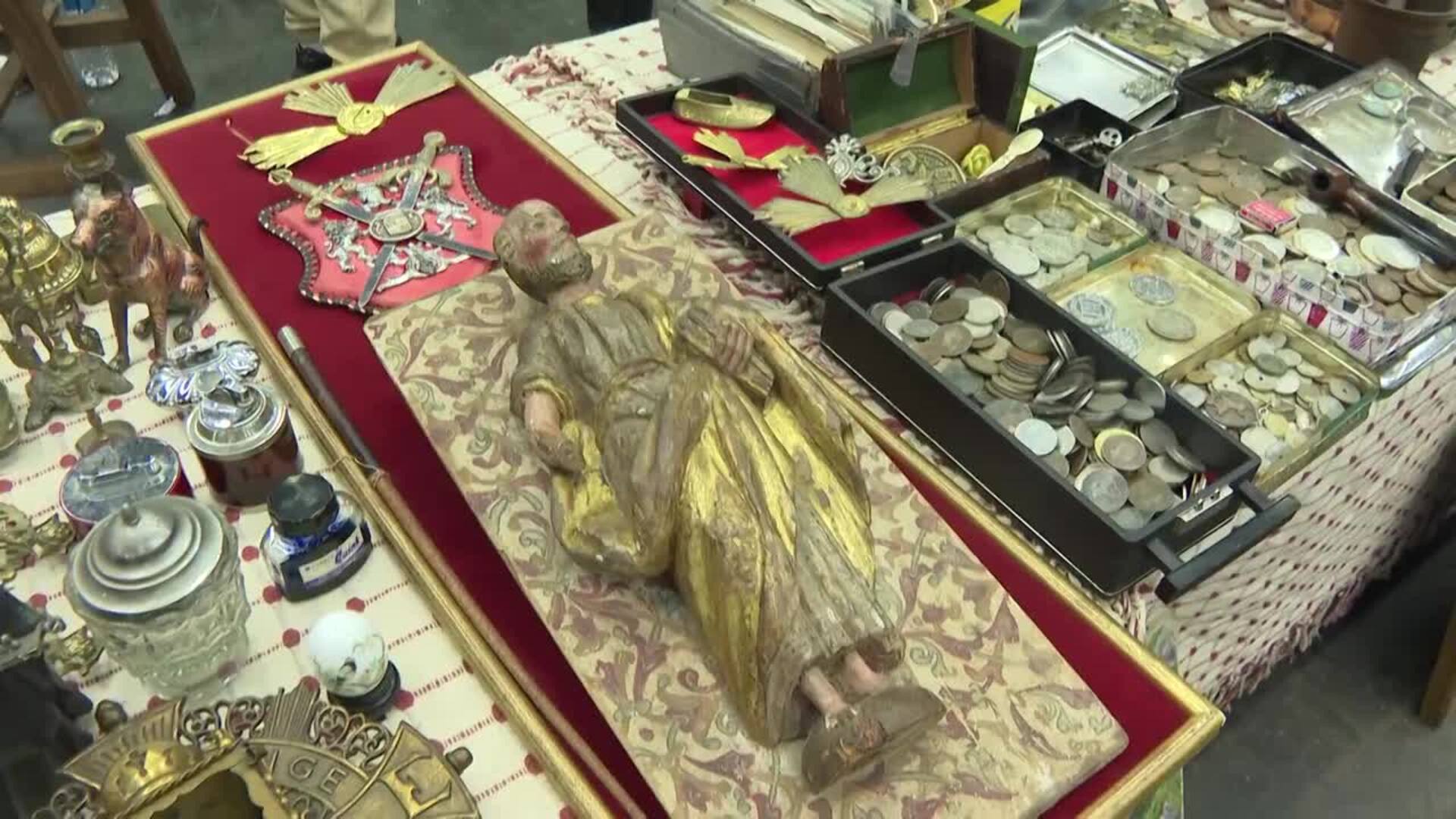 Desembalaje celebra su 53 edición con 140 expositores vendiendo antigüedades y coleccionismo