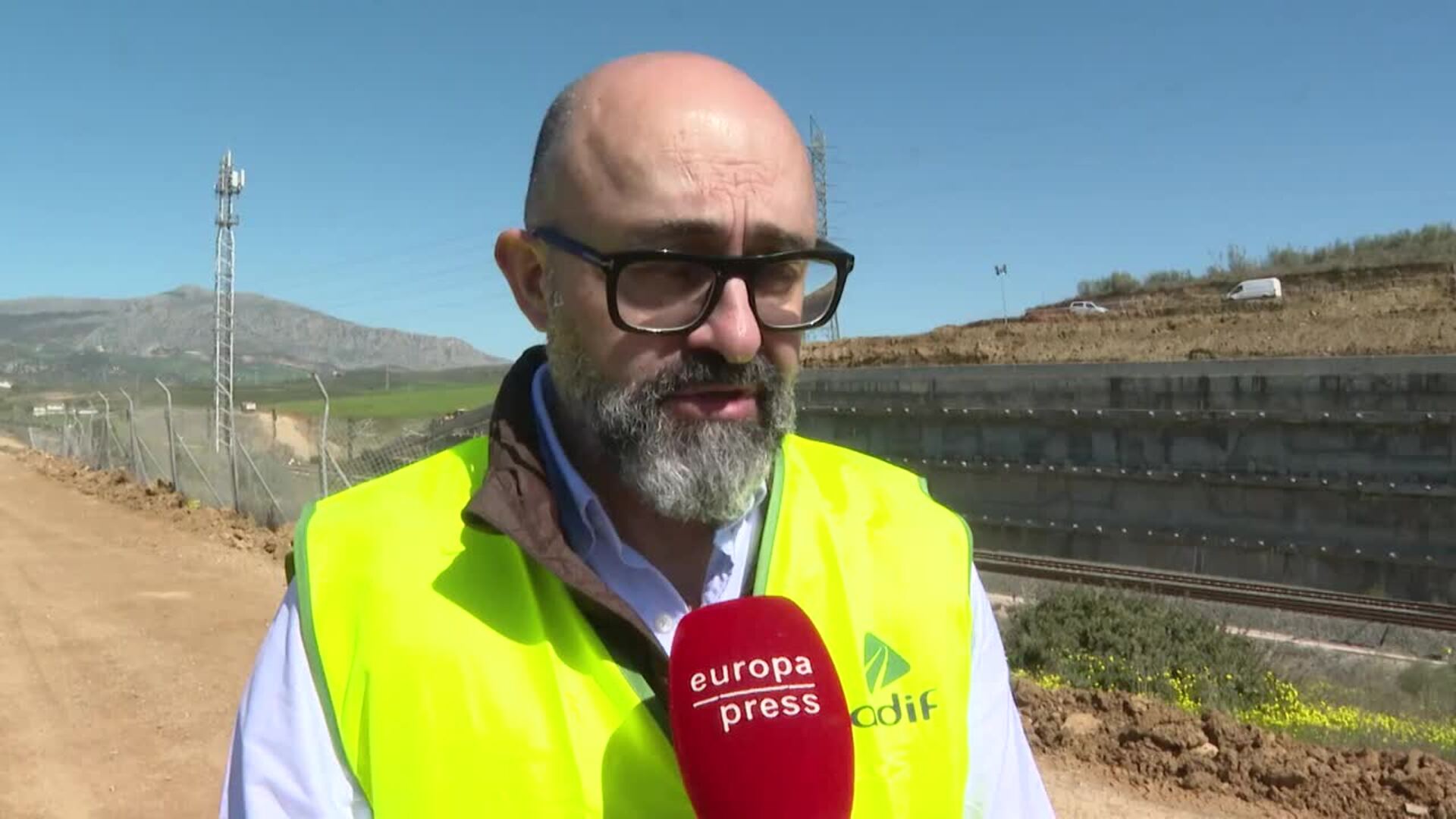 Adif calcula para finales de abril la conexión ferroviaria directa por AVE desde Málaga