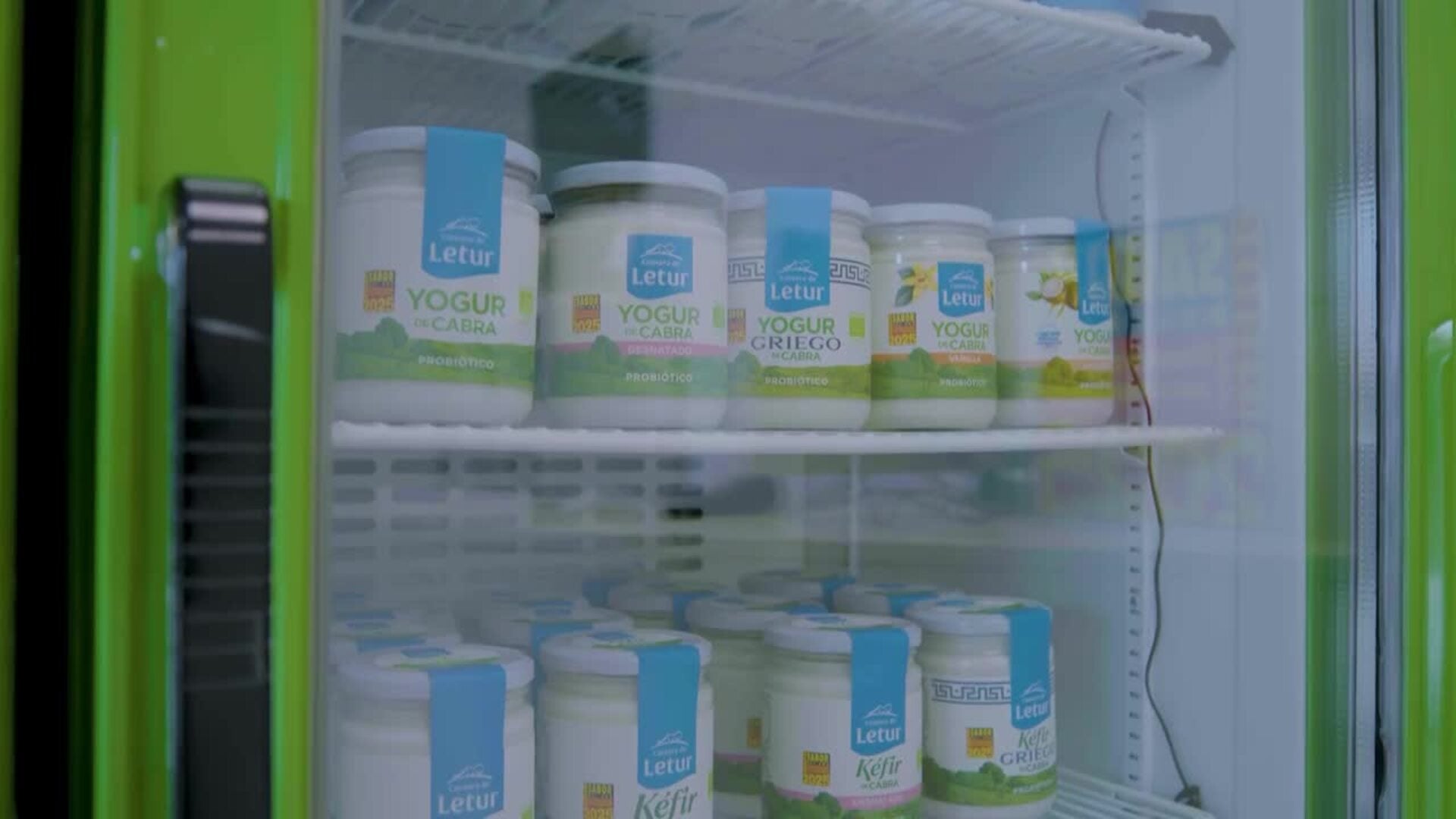 Expertos coinciden en los beneficios de los lácteos de cabra para mejorar molestias digestivas