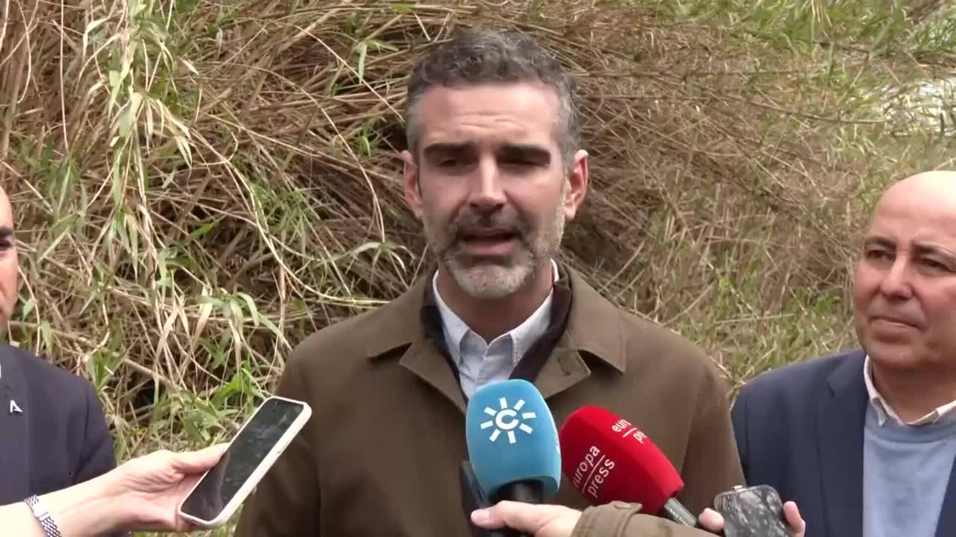 Actuaciones de emergencia en la rambla de la Zambra por daños de borrascas en Huércal-Overa