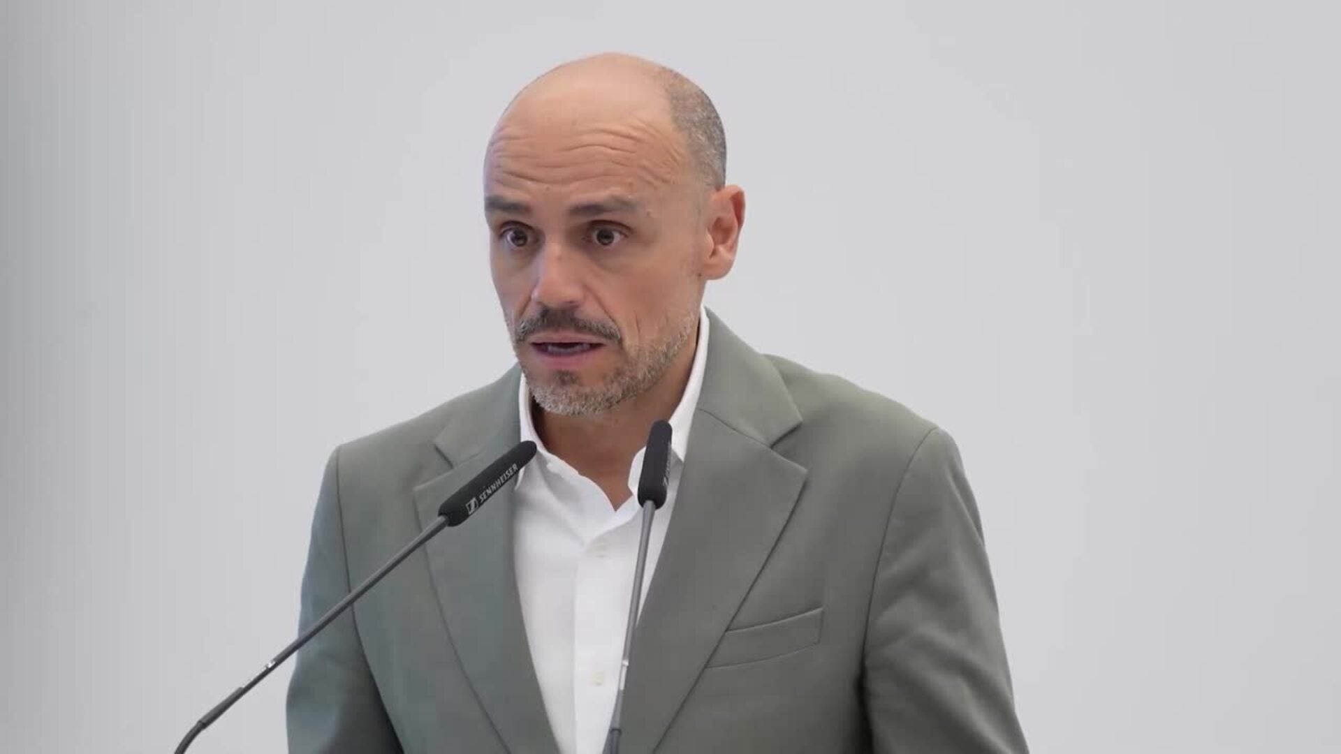 Canarias tilda las medidas de Sánchez por la guerra de Irán de "fiasco"