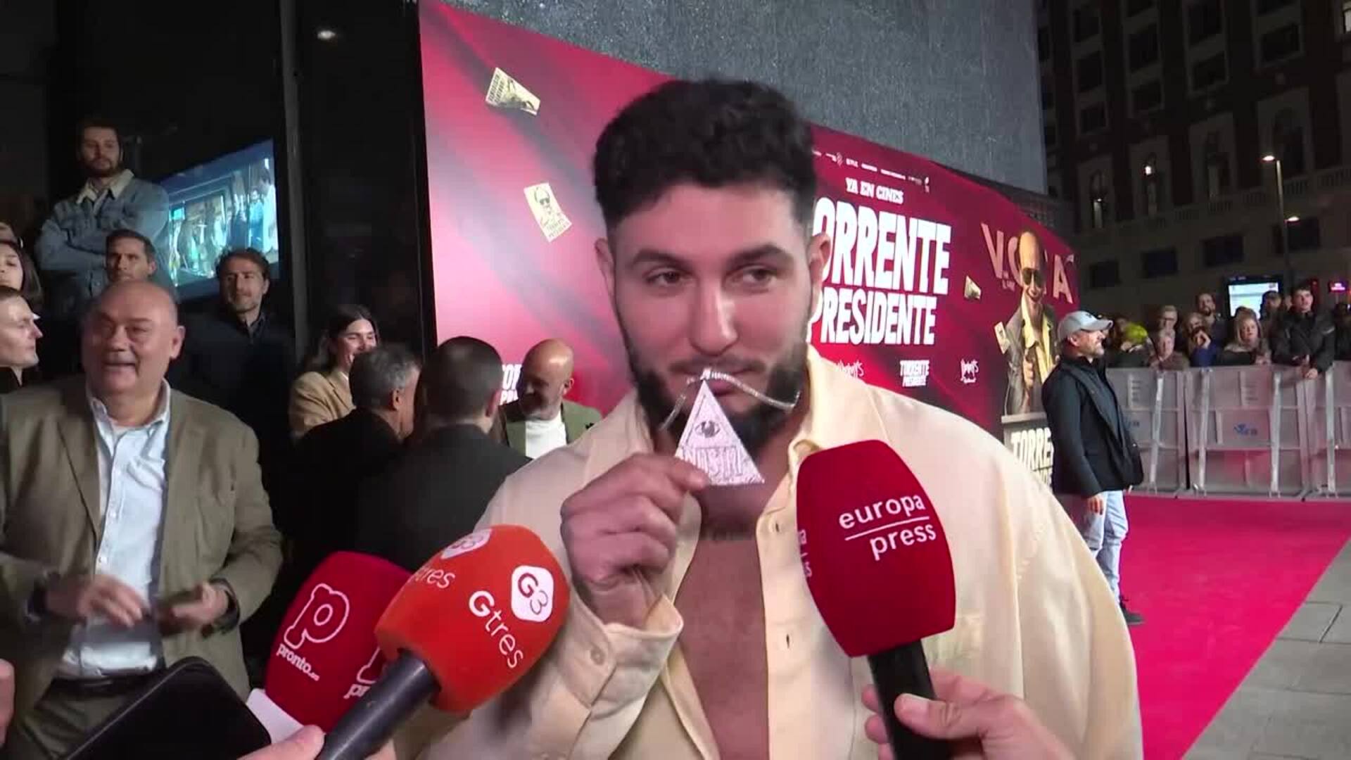 Omar Montes anuncia que deja la música... ¡Y su madre y su abuelo no dan crédito!