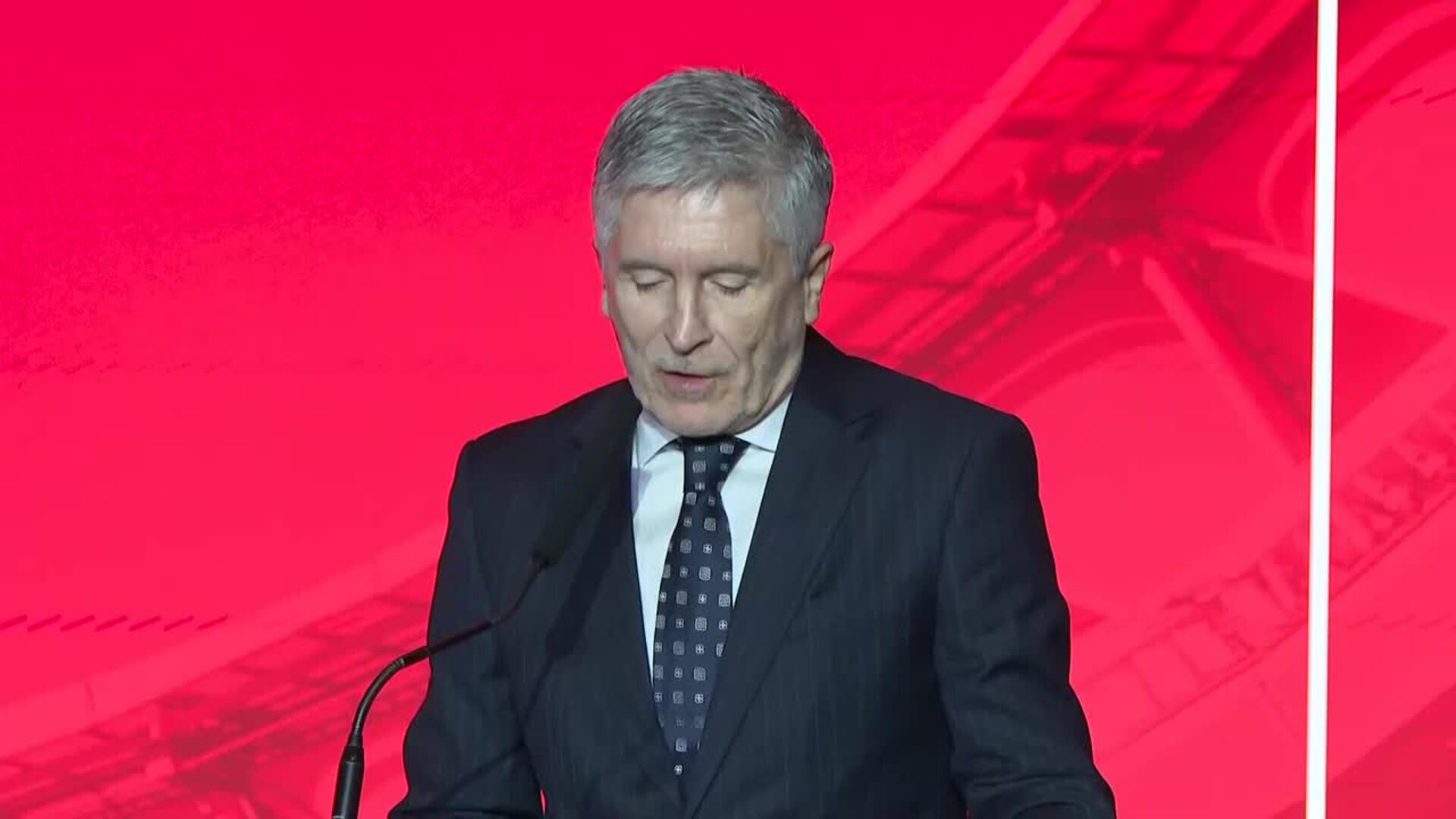 Marlaska avanza una modificación legal "para perseguir a los grupos ultras" en el fútbol