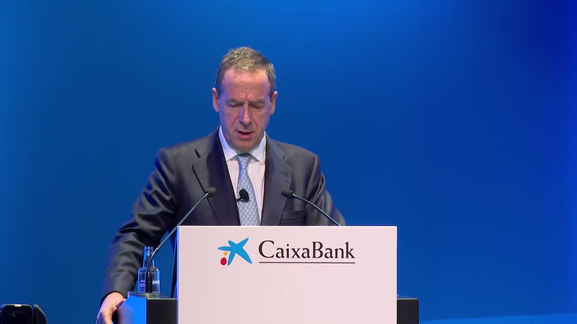 CaixaBank ejecuta el 96% de su actual programa de recompra de acciones