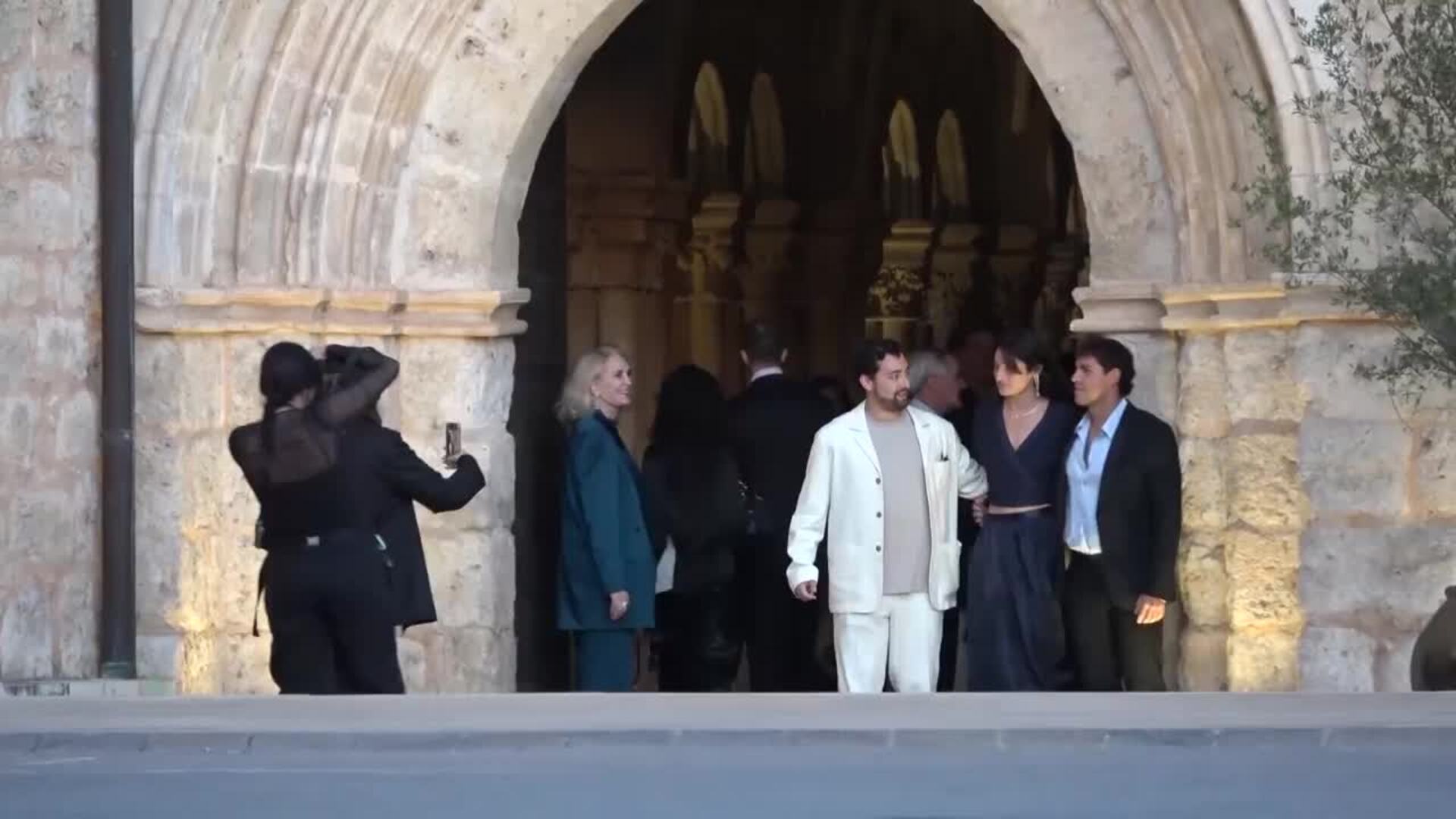 Stella del Carmen y su marido regresan a Málaga para vivir su primera Semana Santa tras su boda