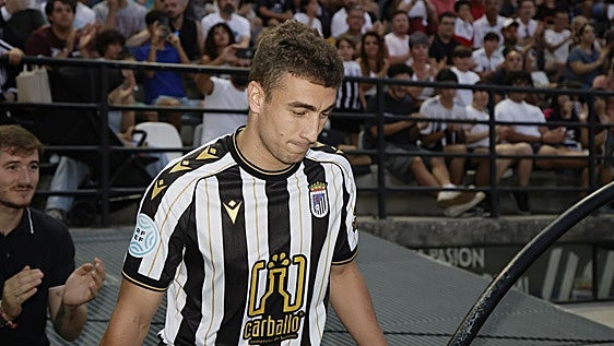 Fotos | Así ha sido la presentación de la nueva camiseta del Badajoz