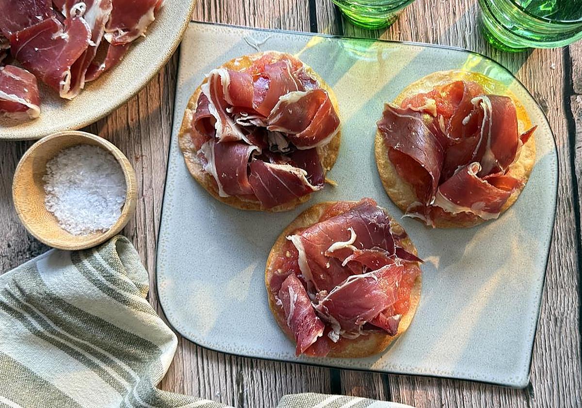 Montaditos con jamón ibérico