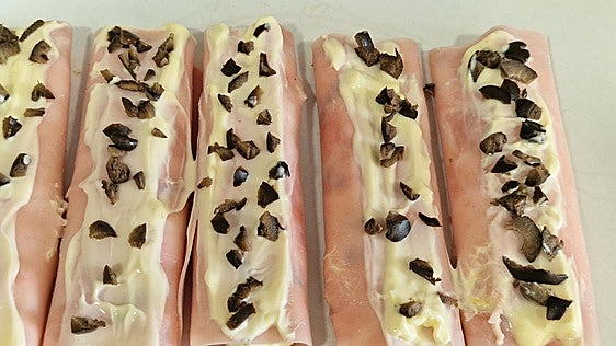 Rollitos de jamón rellenos de huevo y mayonesa: la receta fácil y rápida en 10 minutos