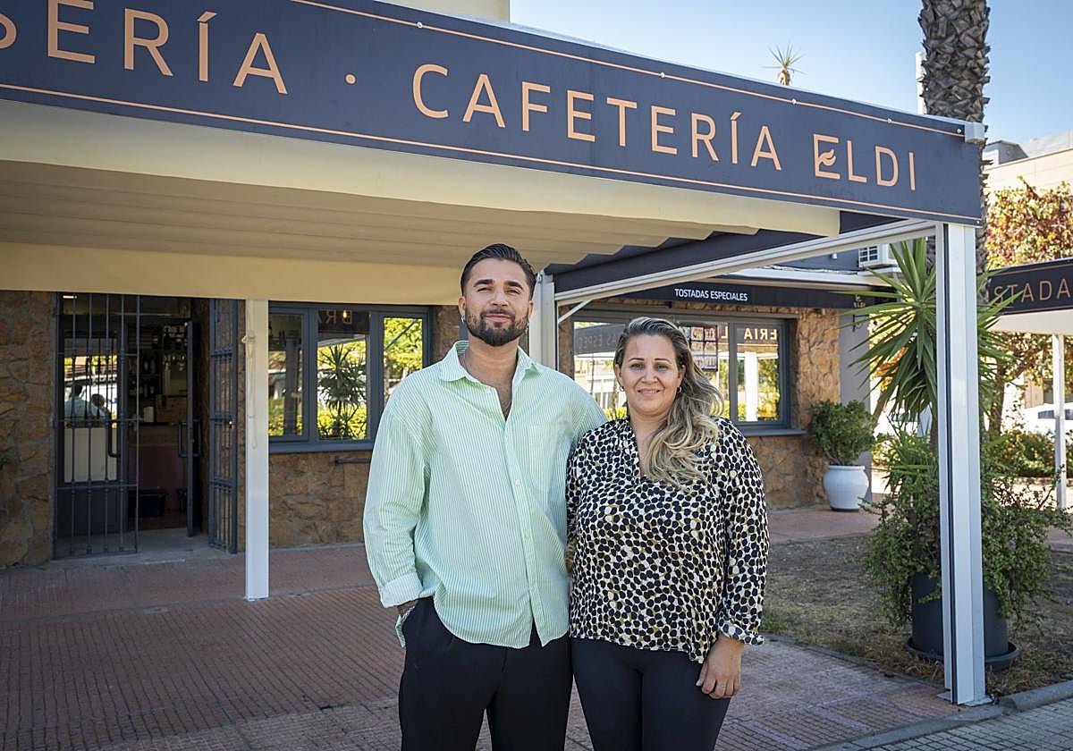 Una cafetería-brasería para una esquina emblemática