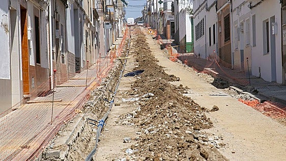 Osuna destaca la inversión de 3,5 millones en la mejoras de la red de agua en esta legislatura
