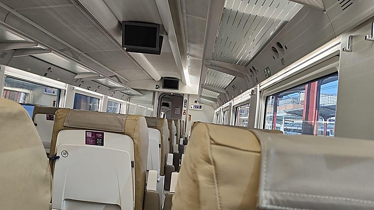 Una incidencia en las vías del tren cercanías de Madrid retrasan la salida del Alvia hacia Extremadura